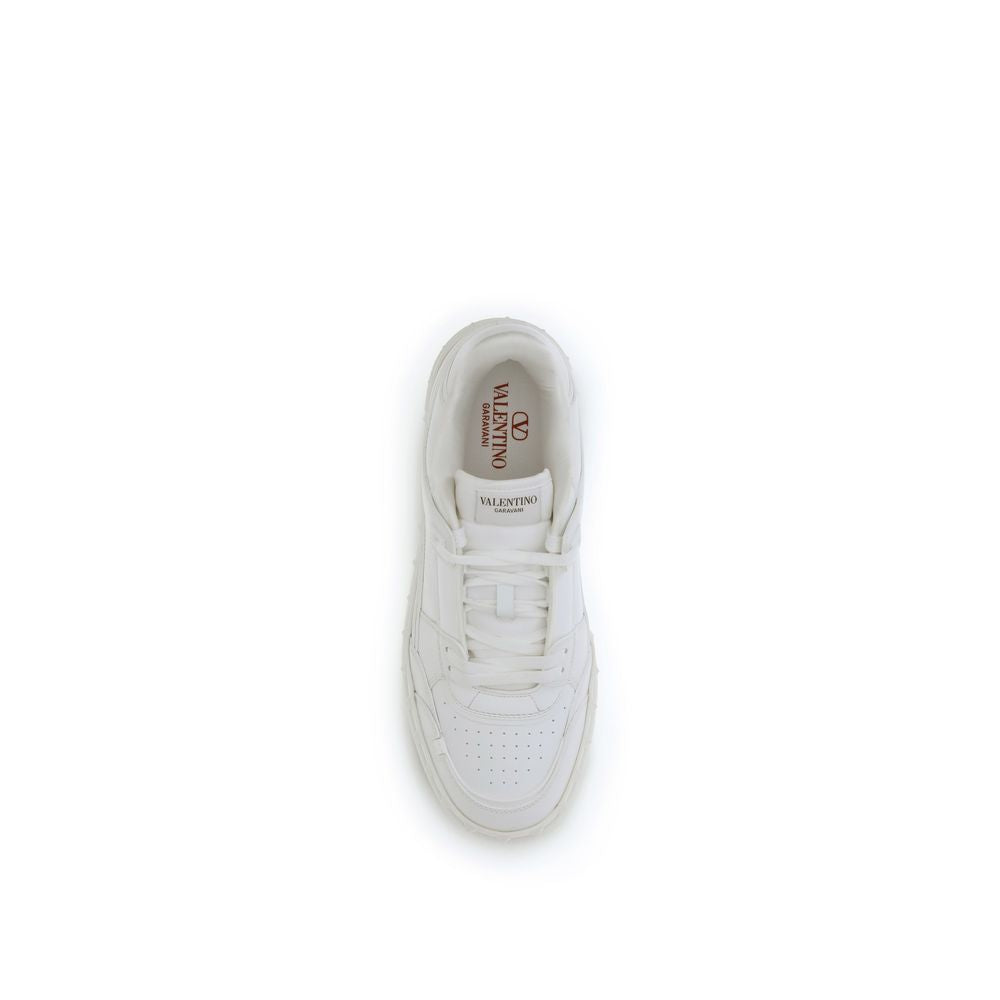 Valentino Garavani White Calf Leather Bos Taurus Low Top Sneakers | Regal Royce