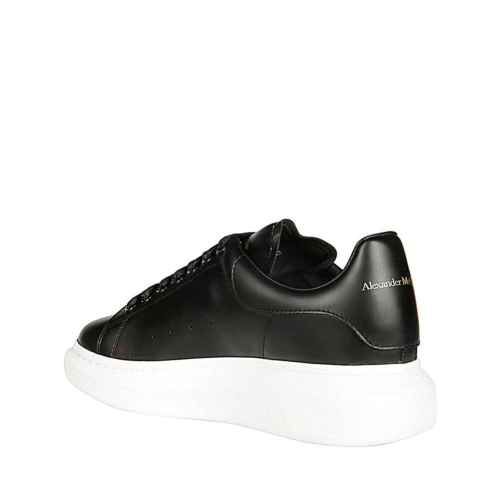 Alexander McQueen Black Calfskin Chunky Sneakers | Regal Royce