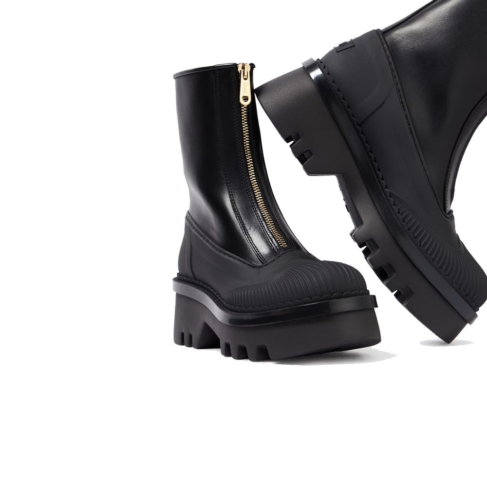Chloé Black Calfskin Lace-Up Boots | Regal Royce