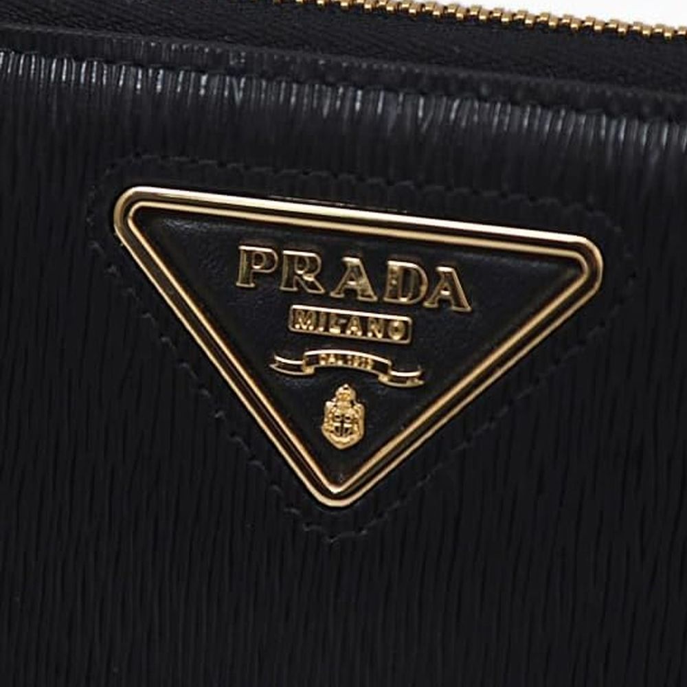 Prada Black Calfskin Wallet | Regal Royce
