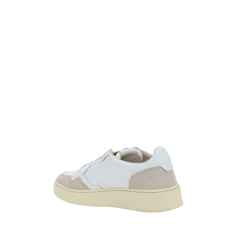 Autry White Calf Leather Bos Taurus Low Top Sneakers | Regal Royce