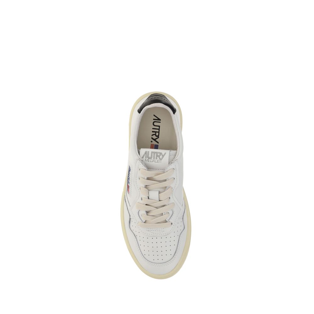 Autry White Calf Leather Bos Taurus Low Top Sneakers | Regal Royce