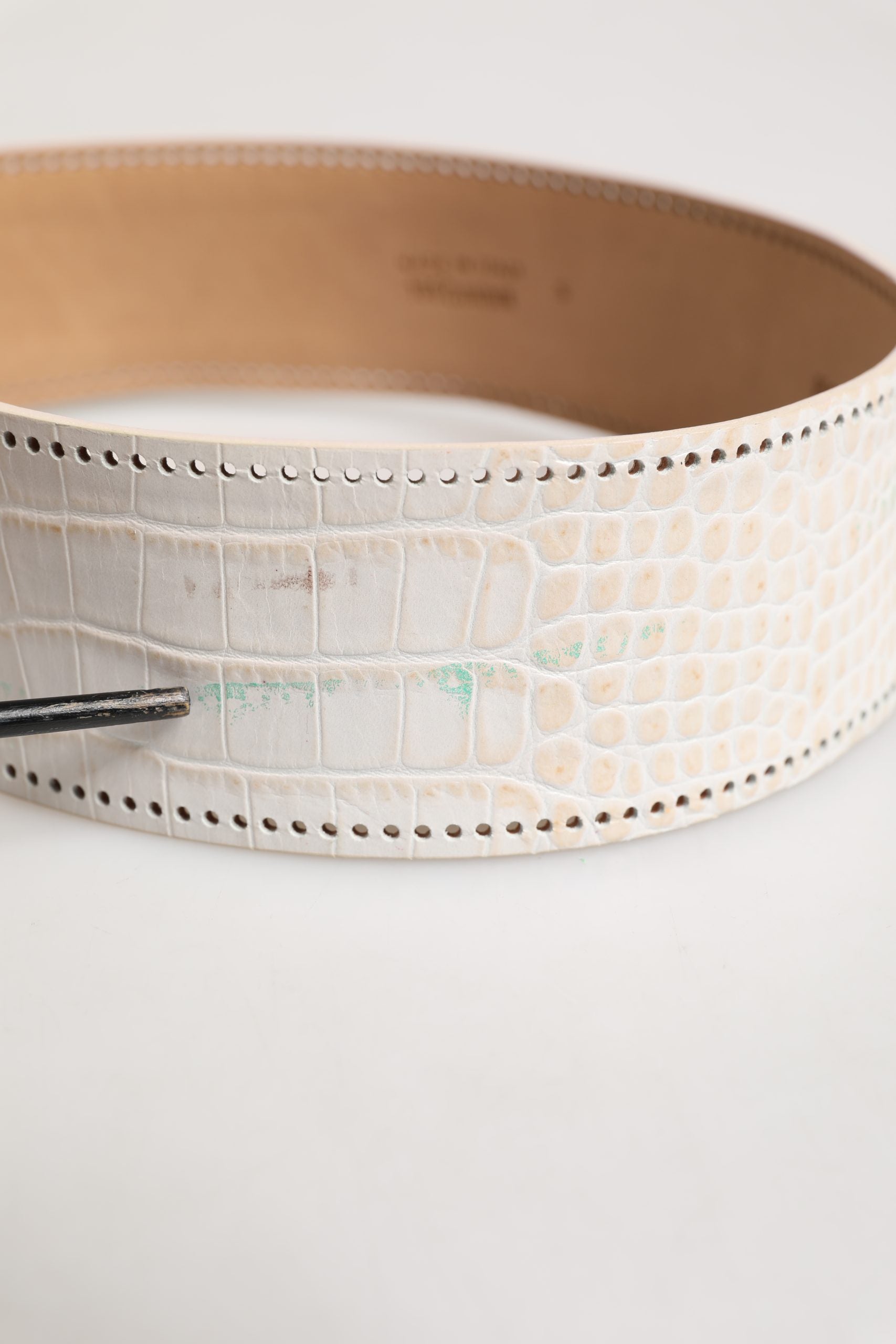 Scervino Street White Textured Leather Wide SilverMetal Buckle Belt | Regal Royce