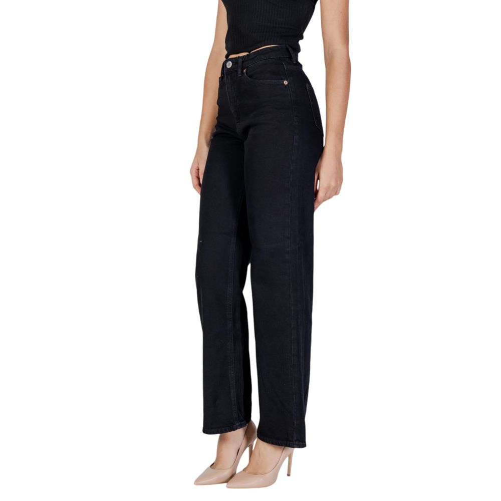 Vero Moda Black Cotton Mom Jeans | Regal Royce
