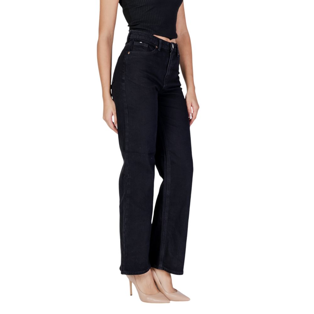 Vero Moda Black Cotton Mom Jeans | Regal Royce