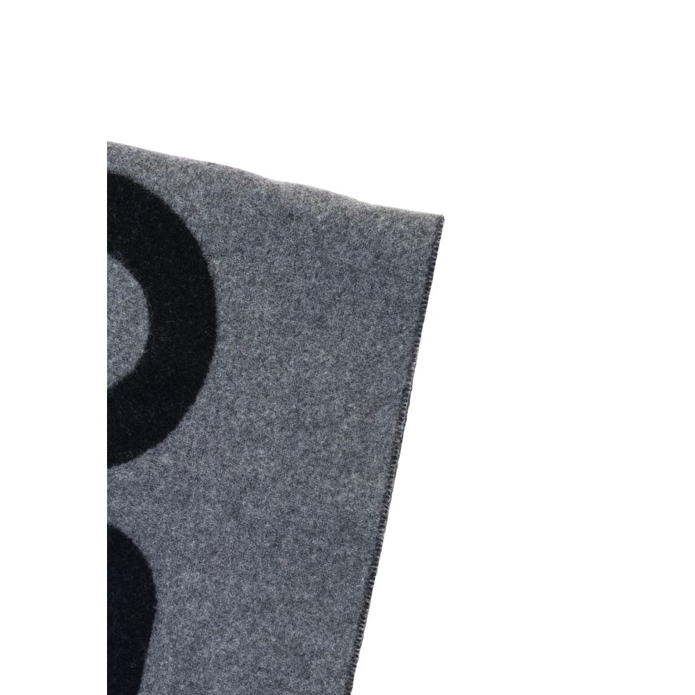 Hugo Boss Gray Wool Scarf | Regal Royce