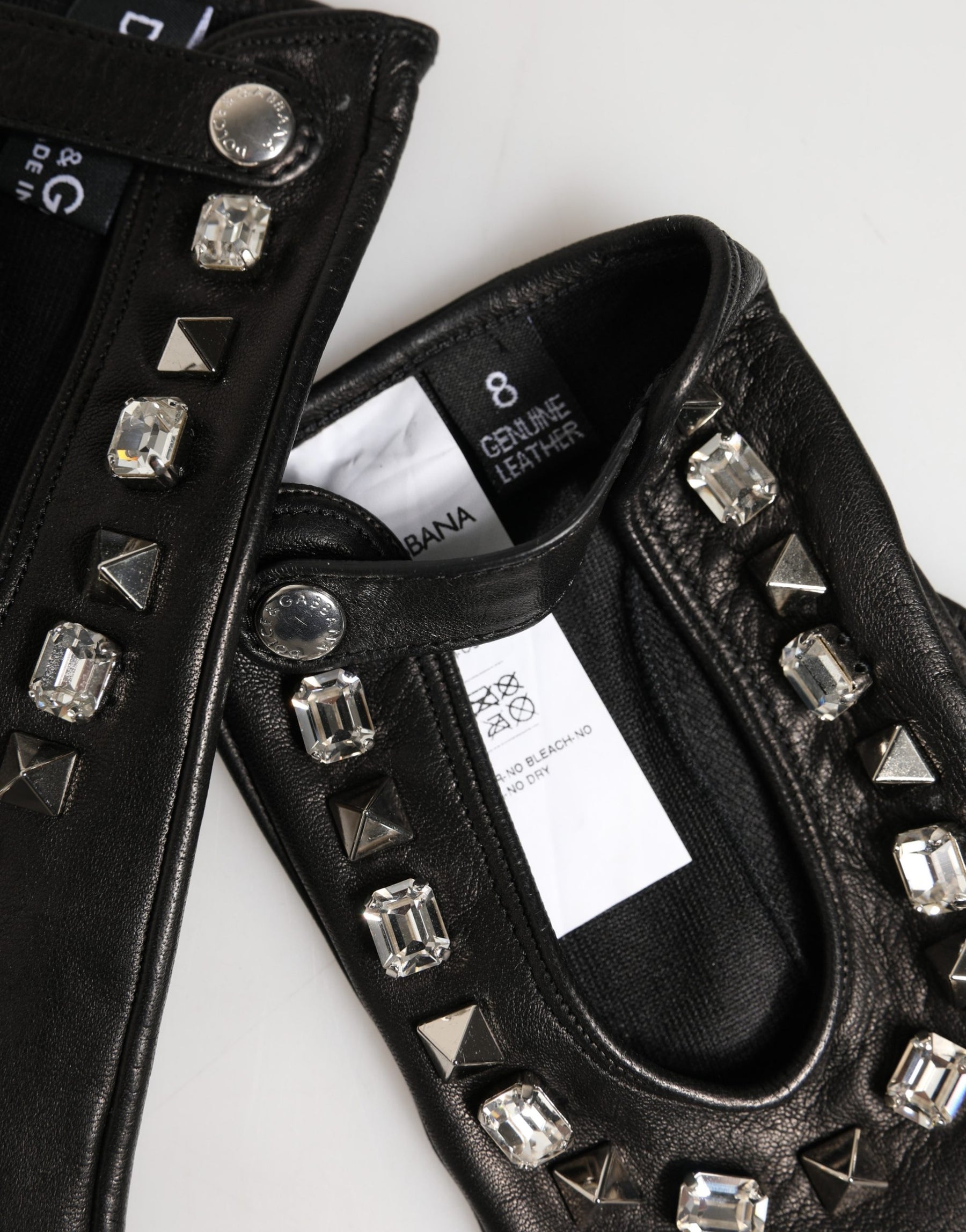 Dolce & Gabbana Women Black Embellished Wrist Length Mitten Gloves | Regal Royce