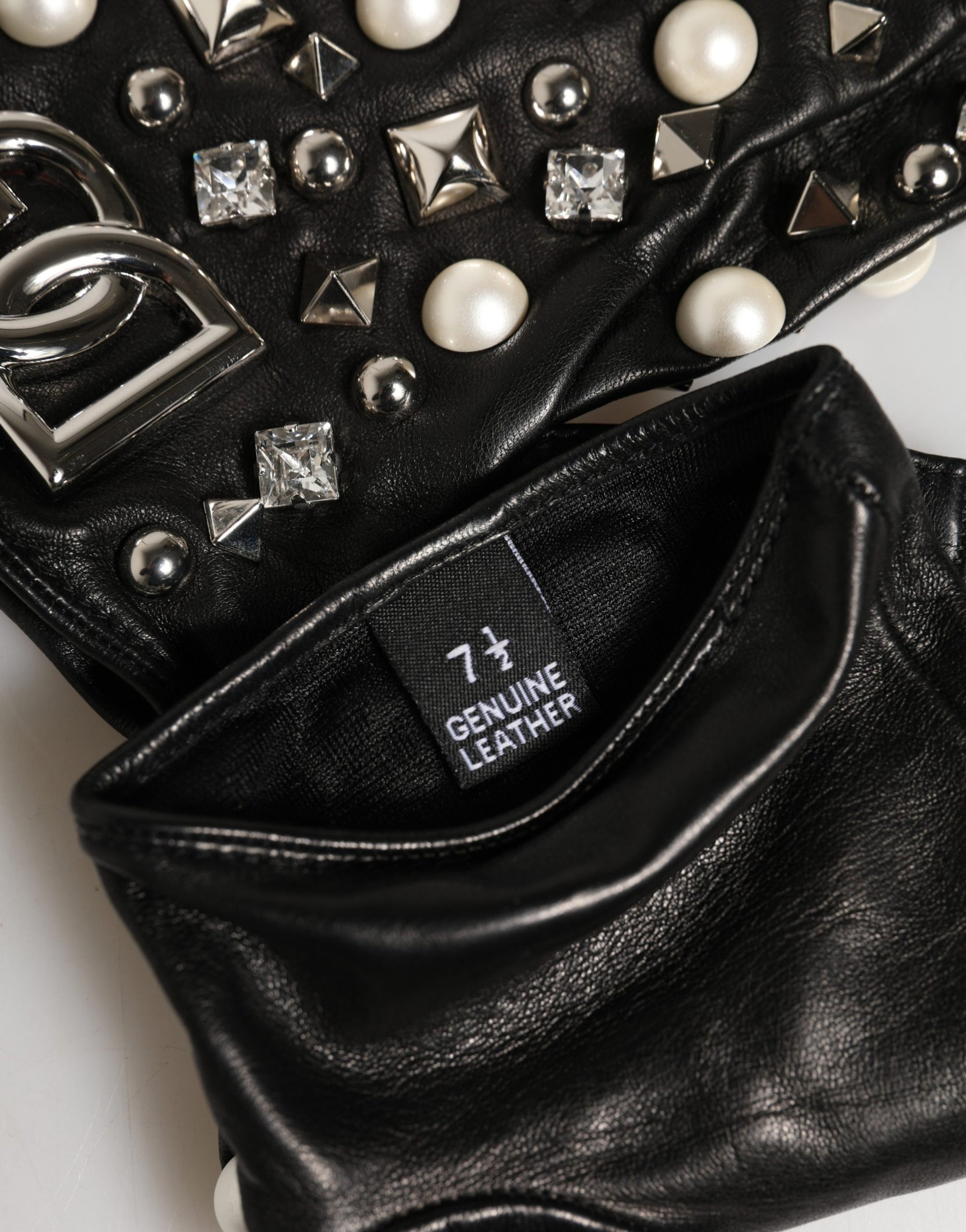 Dolce & Gabbana Black Pearl Embellished Wrist Length Gloves | Regal Royce