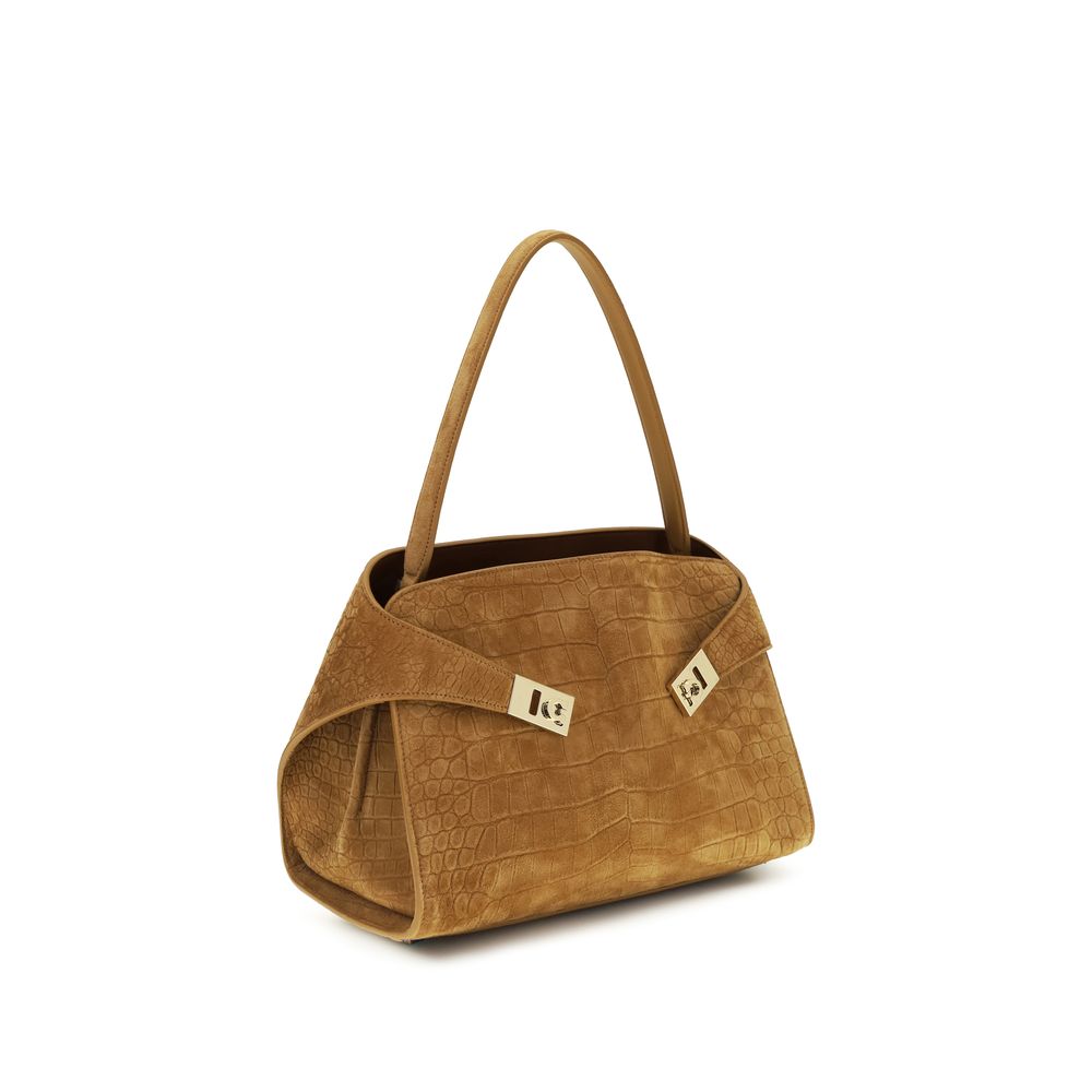 Ferragamo Beige Goatskin Shoulder Bag | Regal Royce
