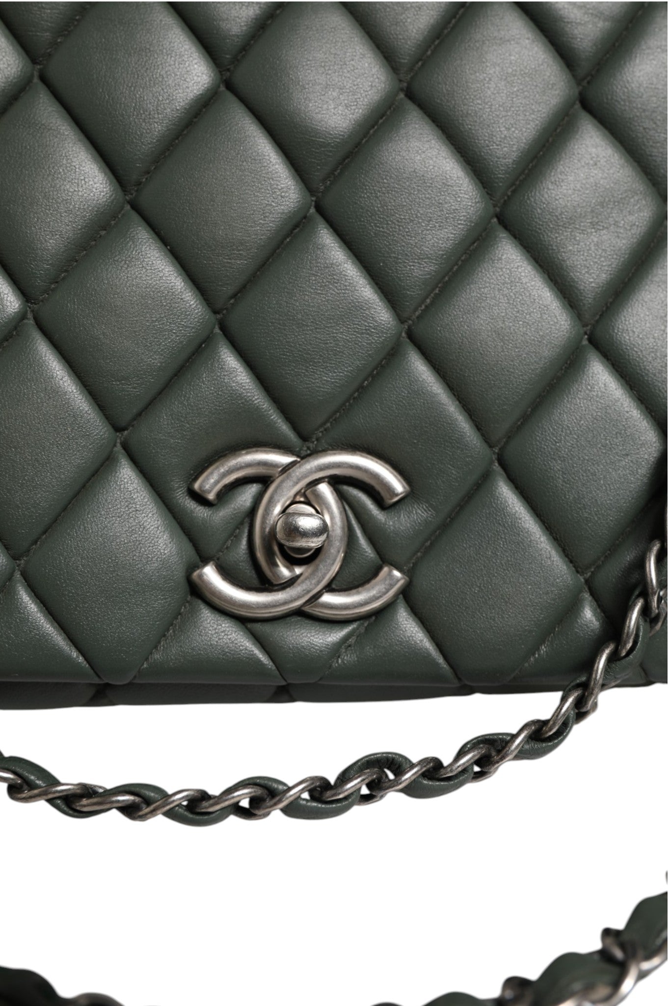 Chanel Quilted Lambskin Leather New Bubble Flap Bag | Regal Royce