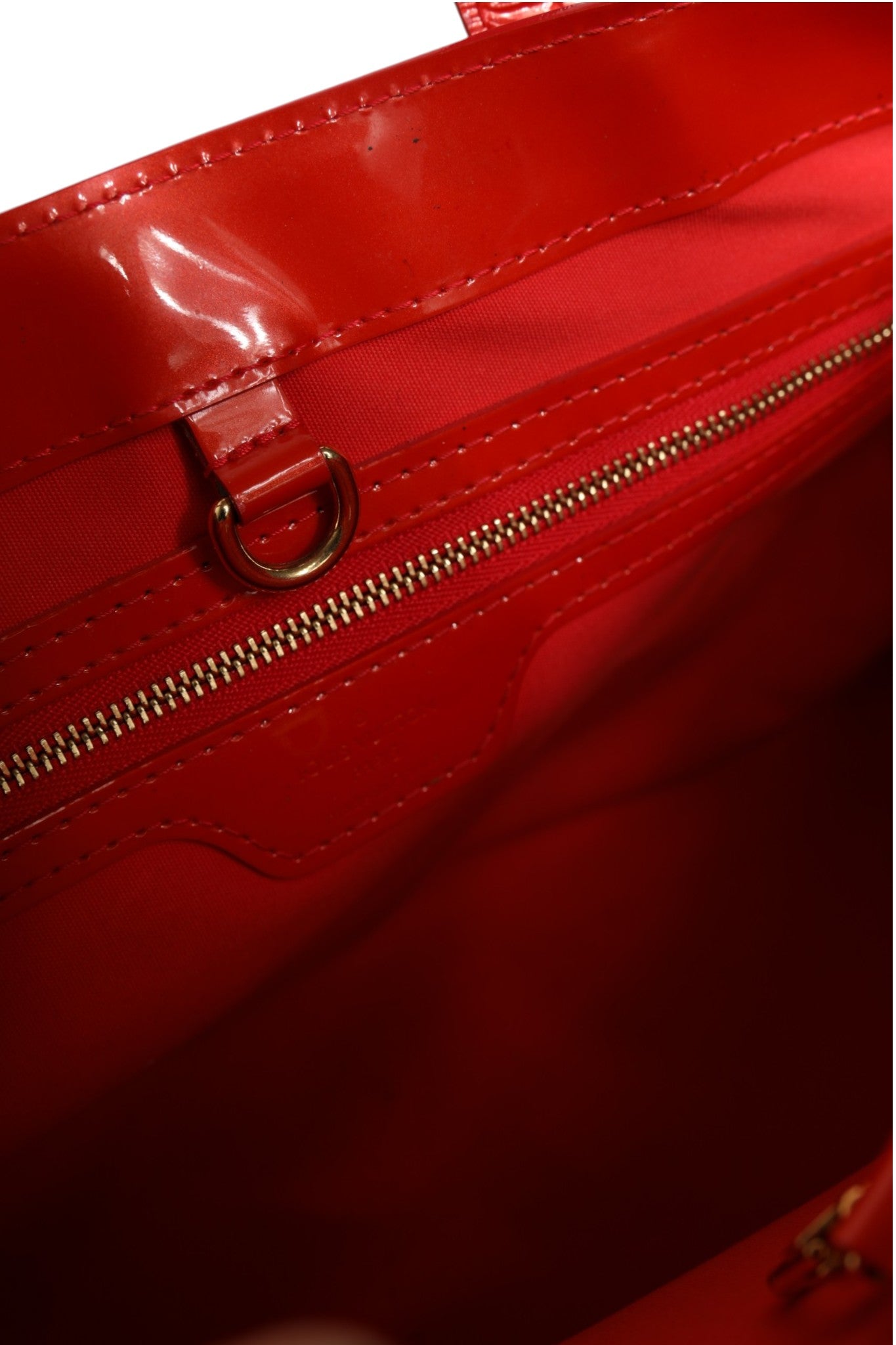 Louis Vuitton Red Monogram Vernis Wilshire PM | Regal Royce