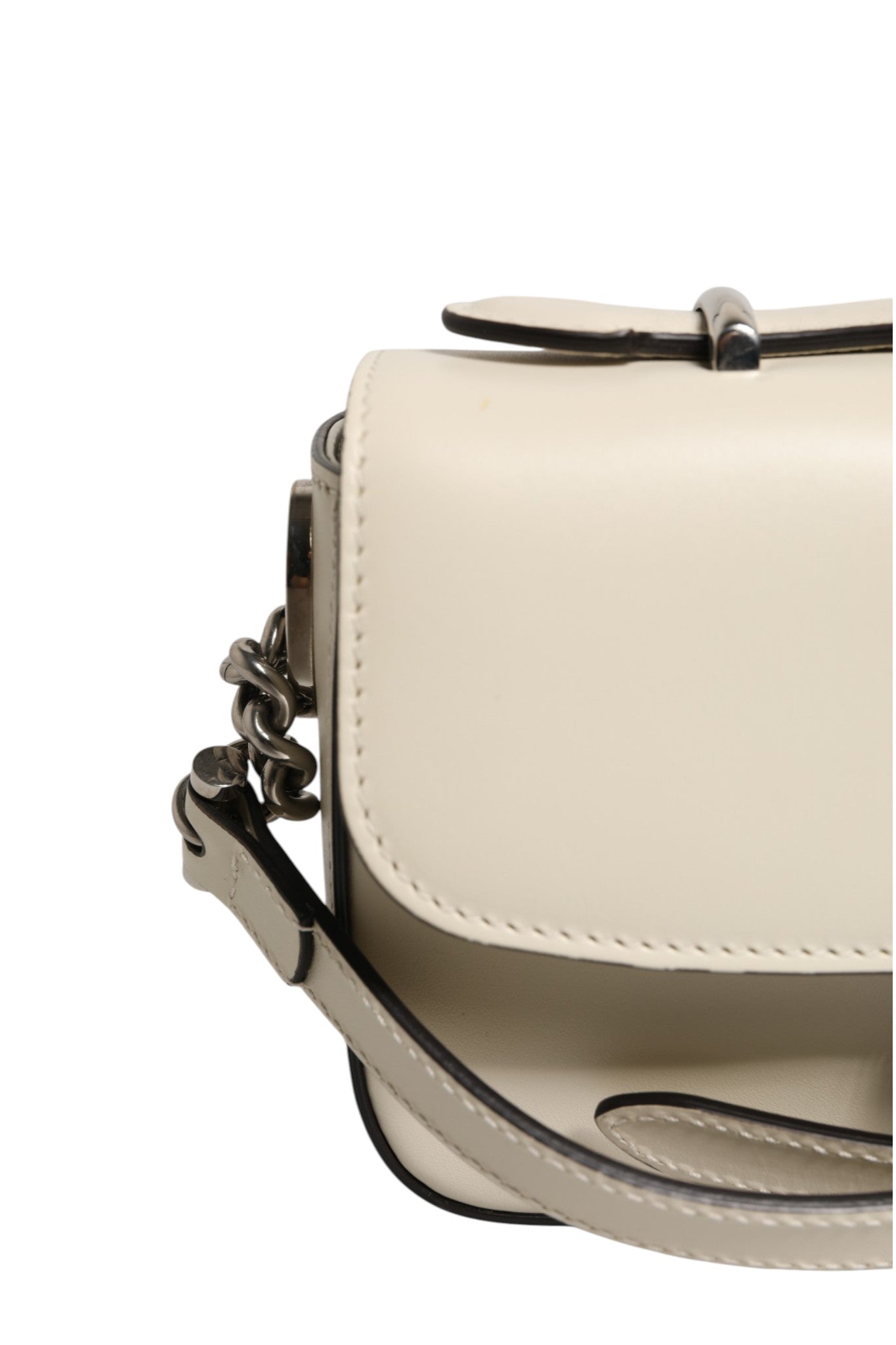 Gucci Petite GG Flap Shoulder Bag | Regal Royce