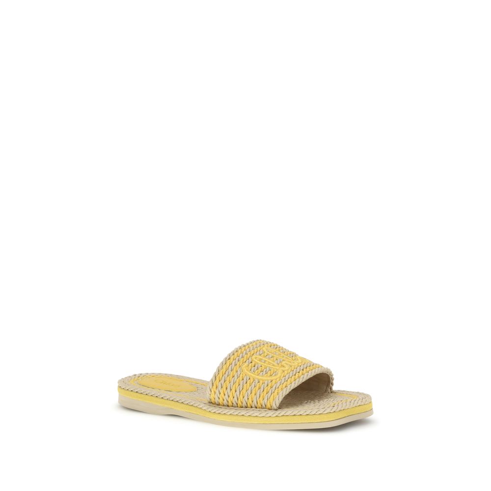 Chloé Beige Lamb Ovis Aries Aries Flat Sandals | Regal Royce