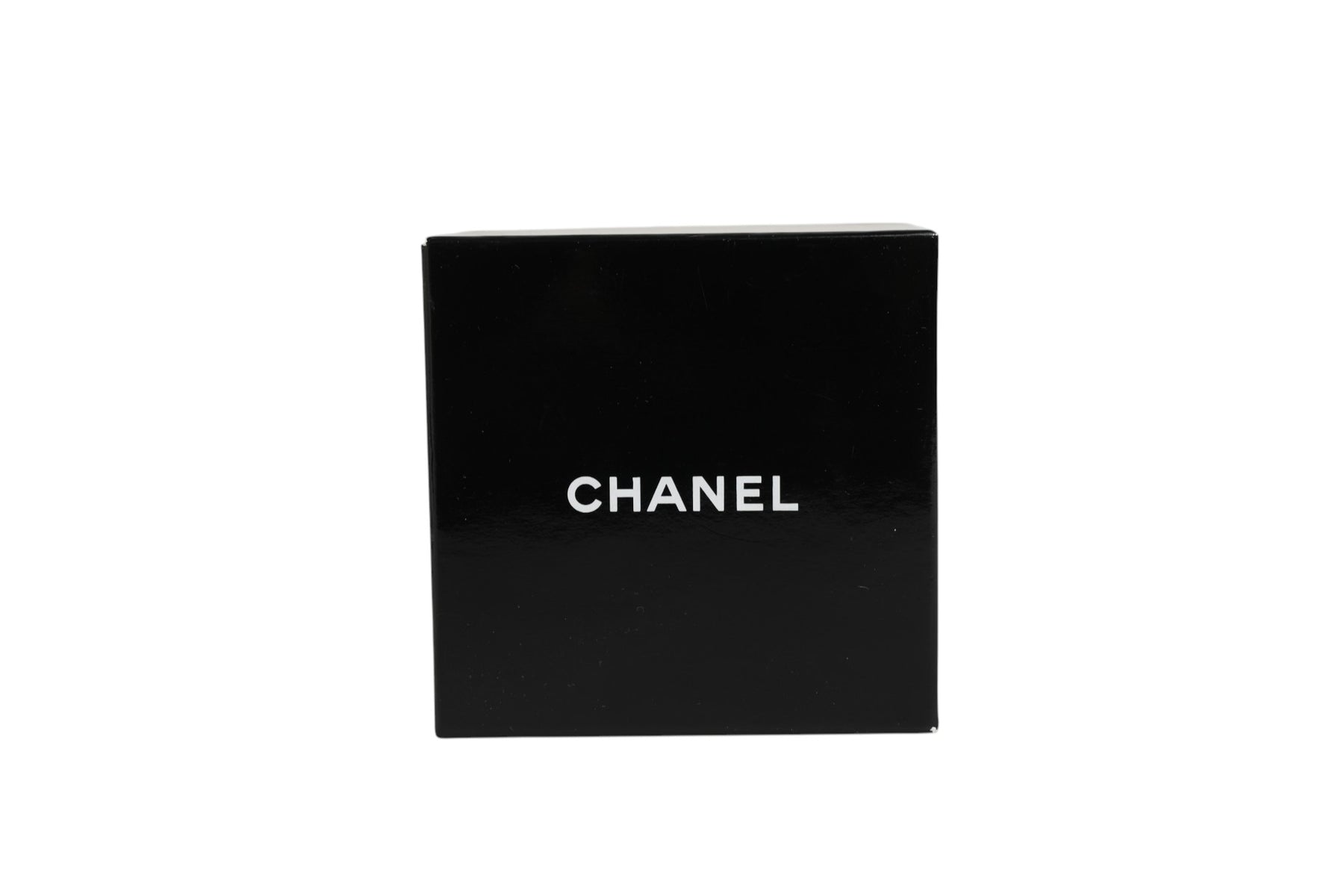 Chanel White flower Brooch | Regal Royce