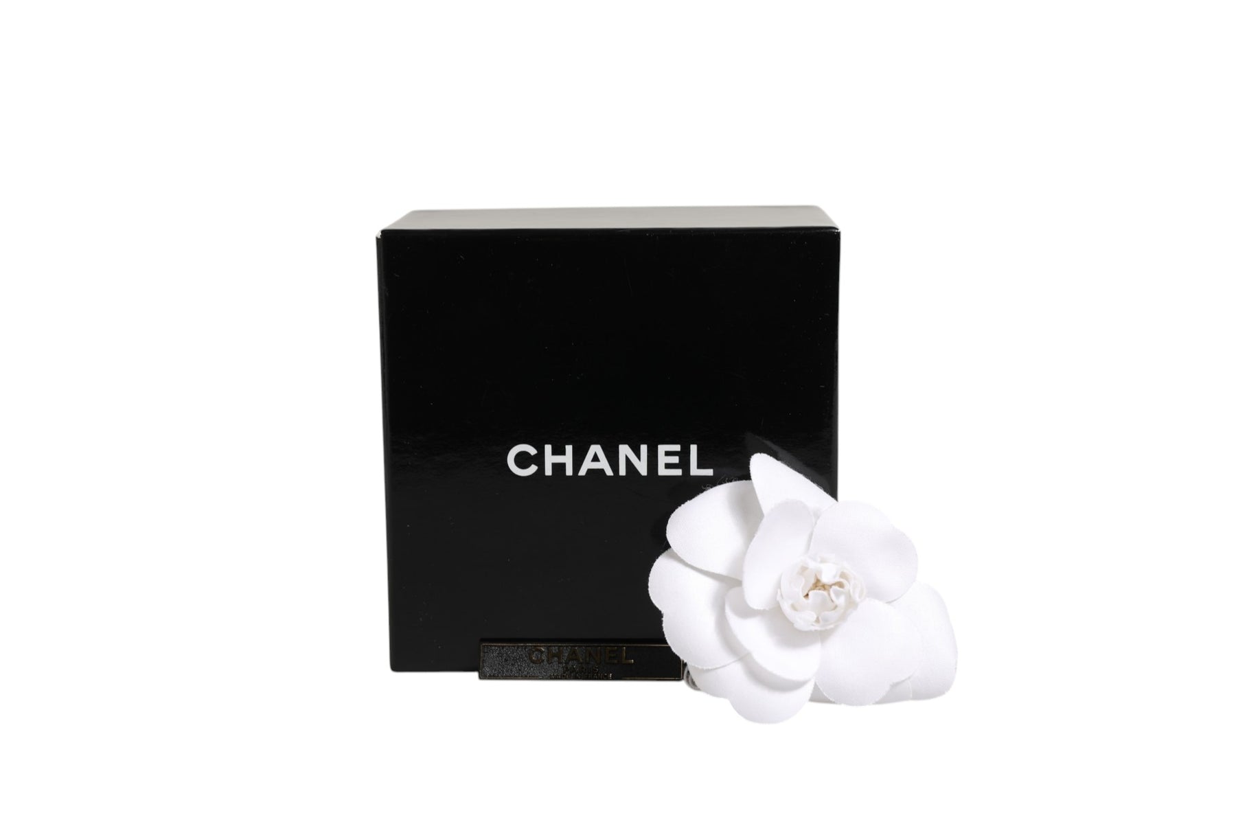 Chanel White flower Brooch | Regal Royce