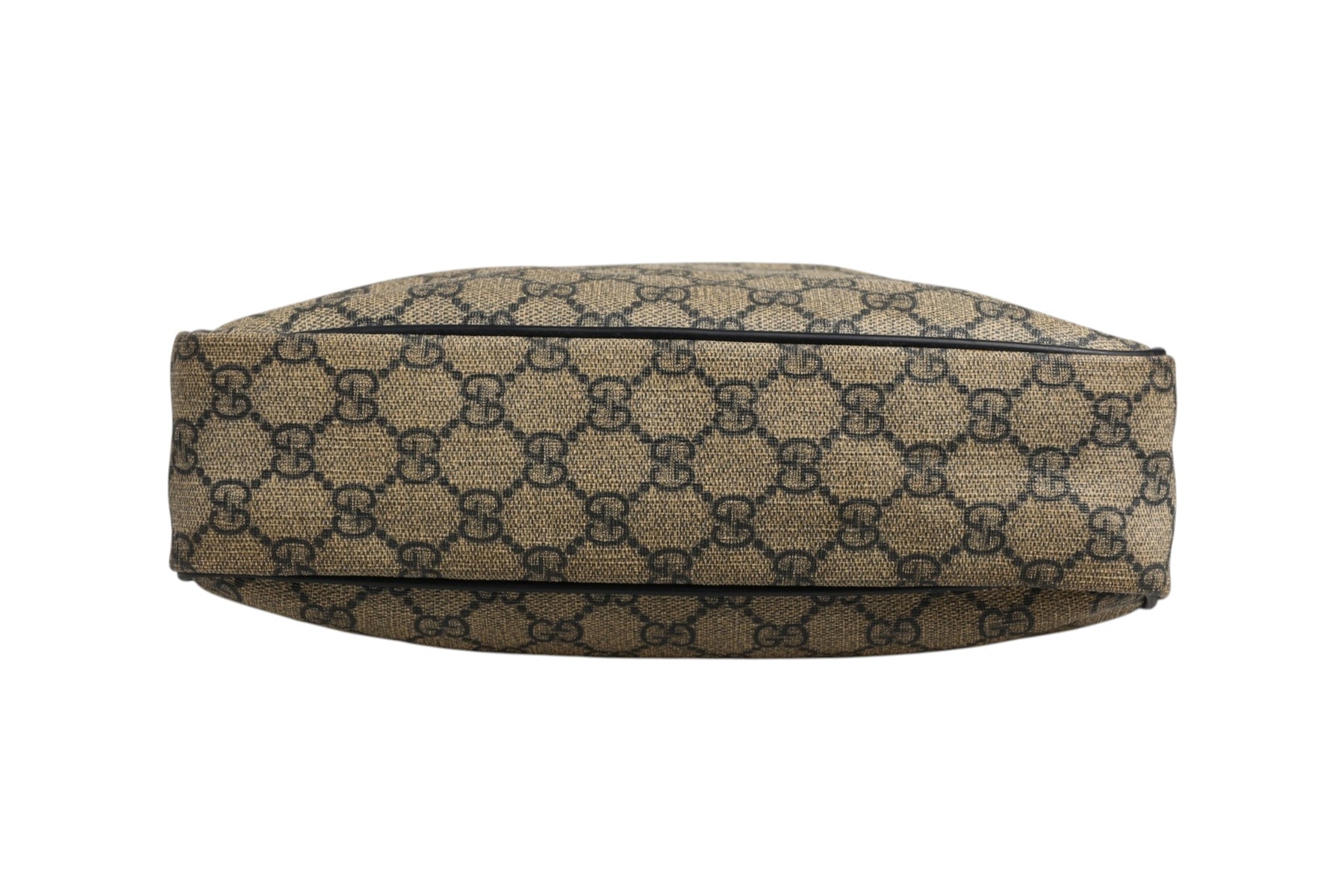 Gucci Supreme Messenger Bag | Regal Royce