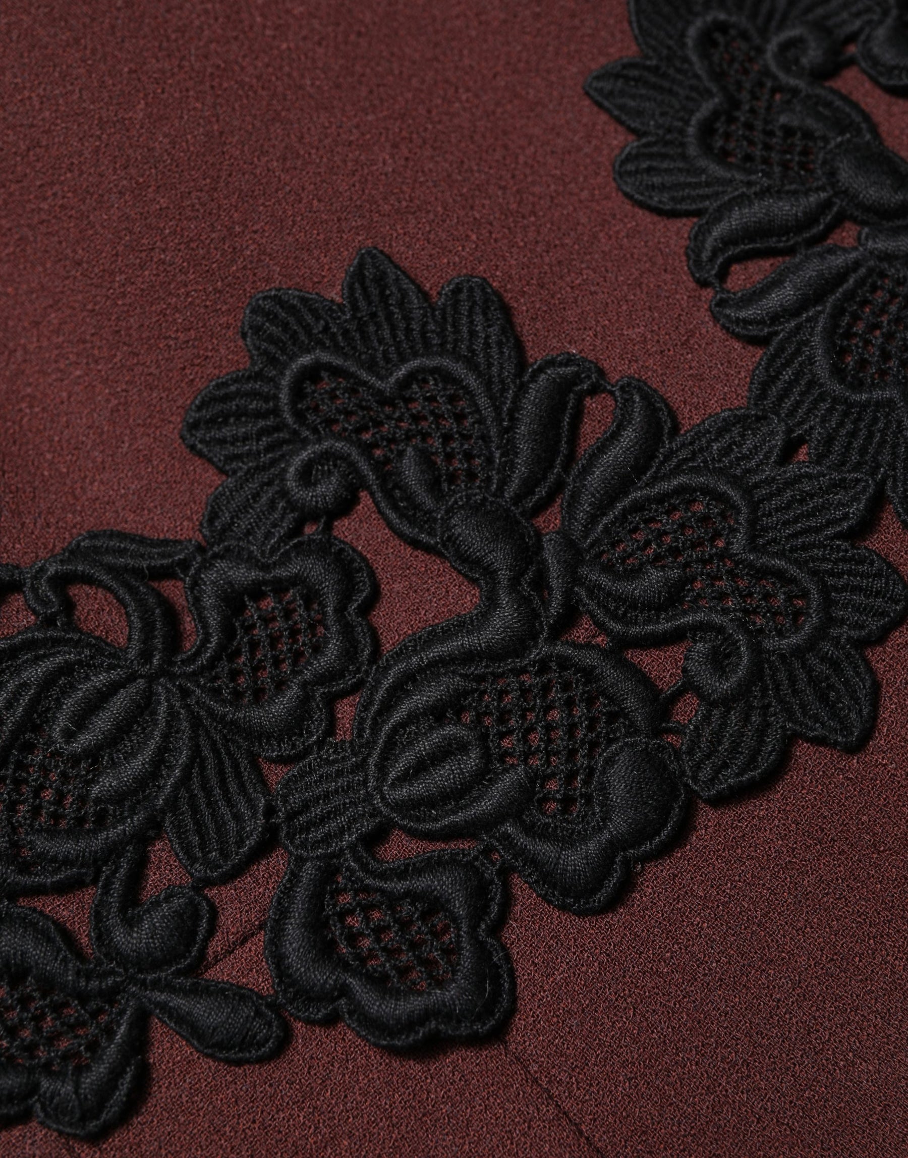 Dolce & Gabbana Maroon Lace Sleeveless Knee Length Dress | Regal Royce