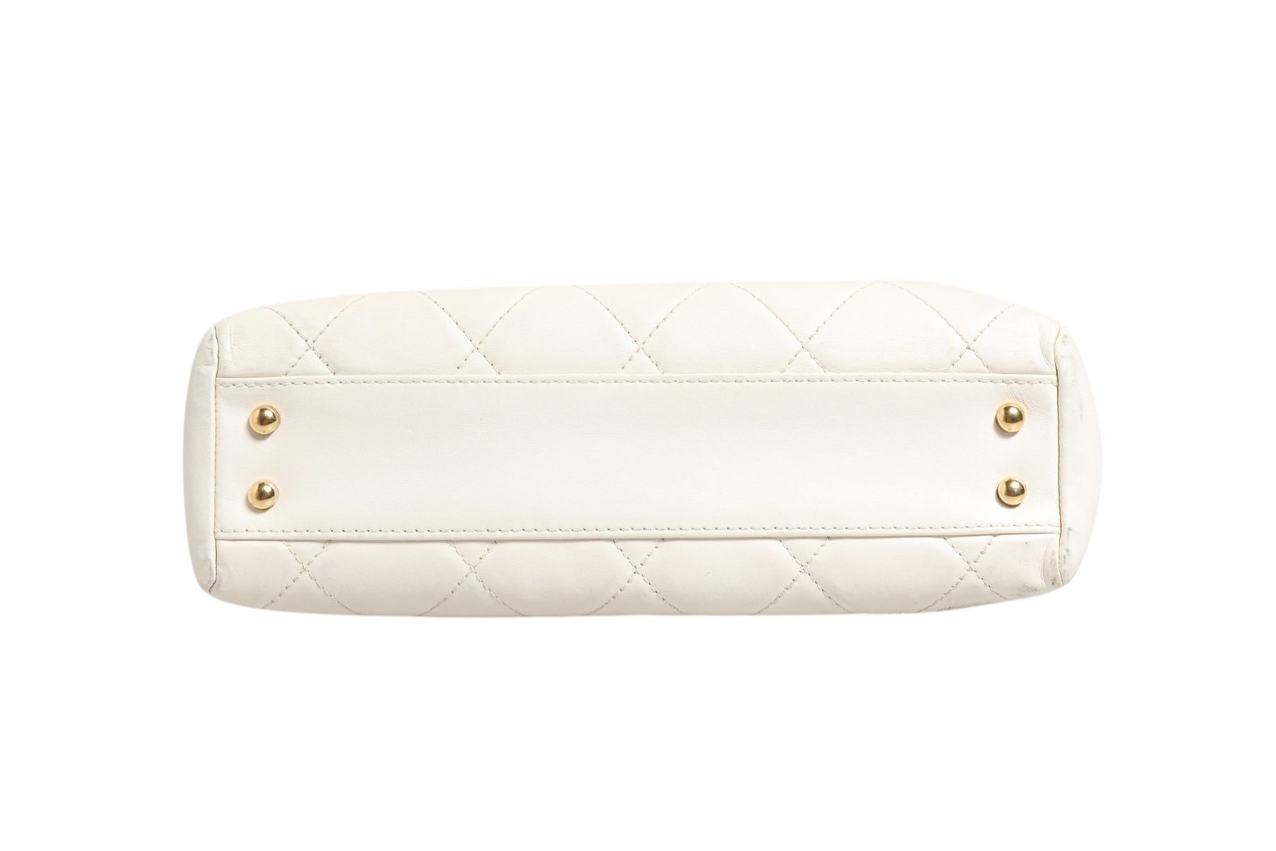 Chanel Shiny Calfskin Quilted Mini 22 White 1792563 | Regal Royce