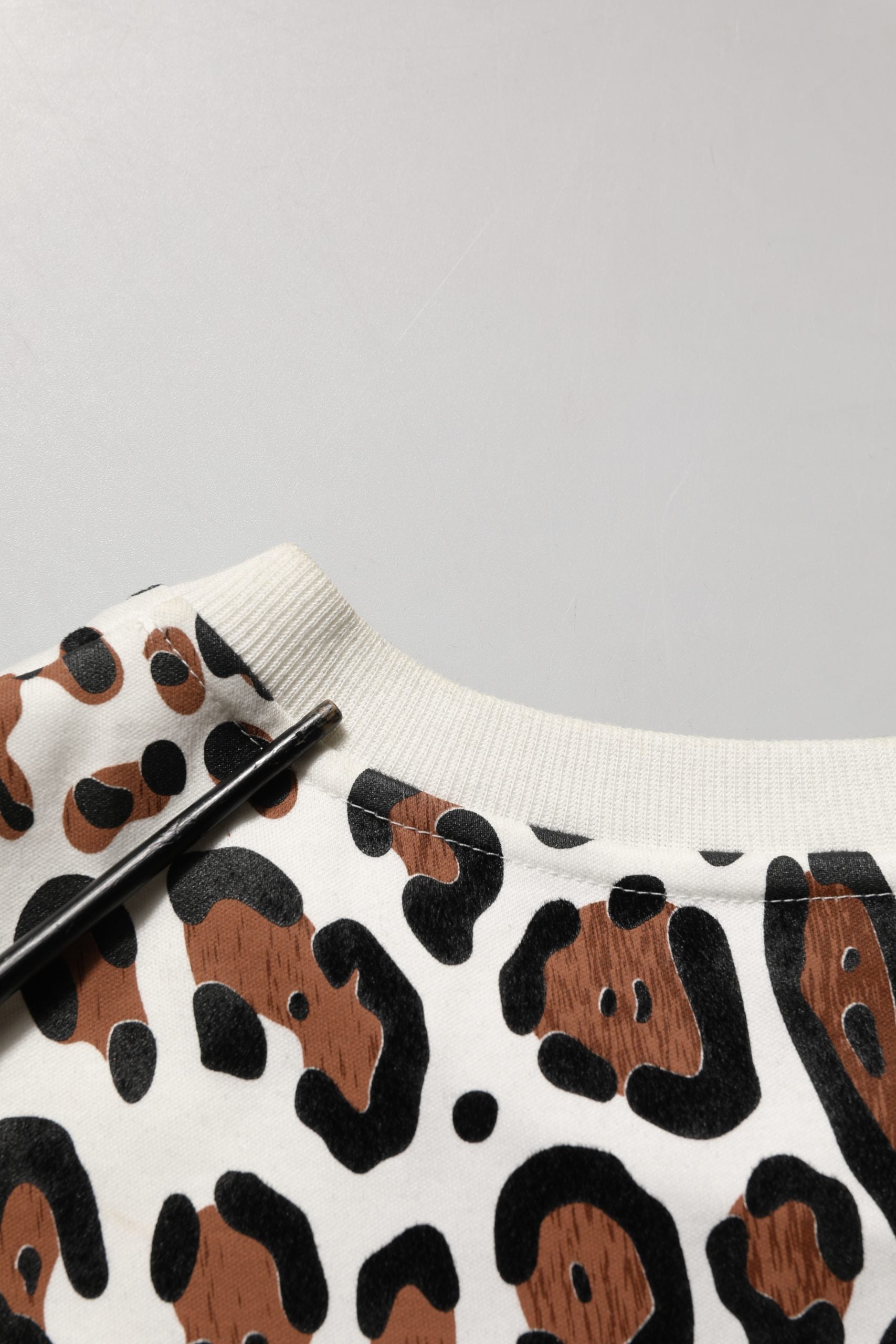 Dolce & Gabbana Multicolor Leopard Print Crew Neck T-shirt | Regal Royce