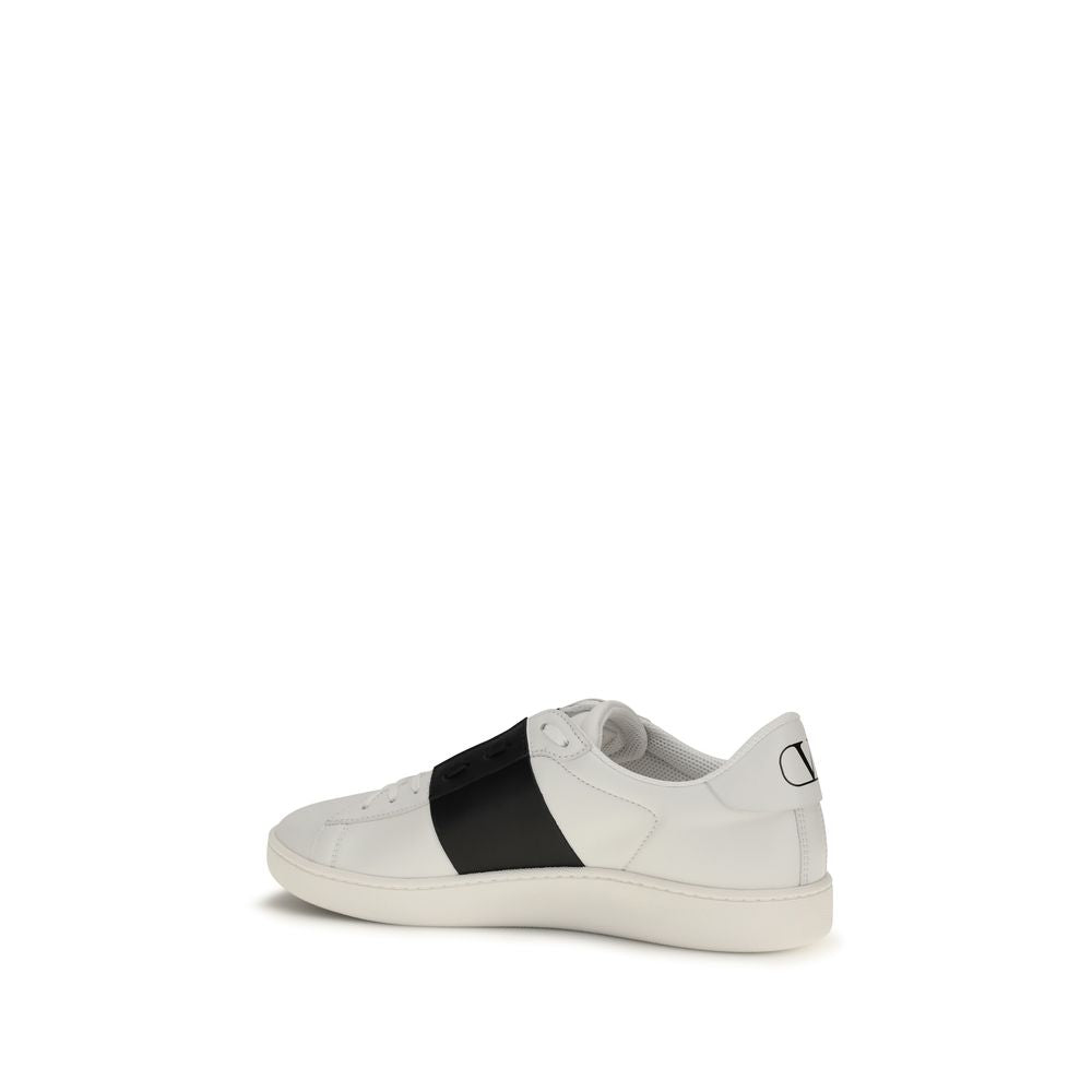 Valentino Garavani Black Calf Leather Bos Taurus Low Top Sneakers | Regal Royce