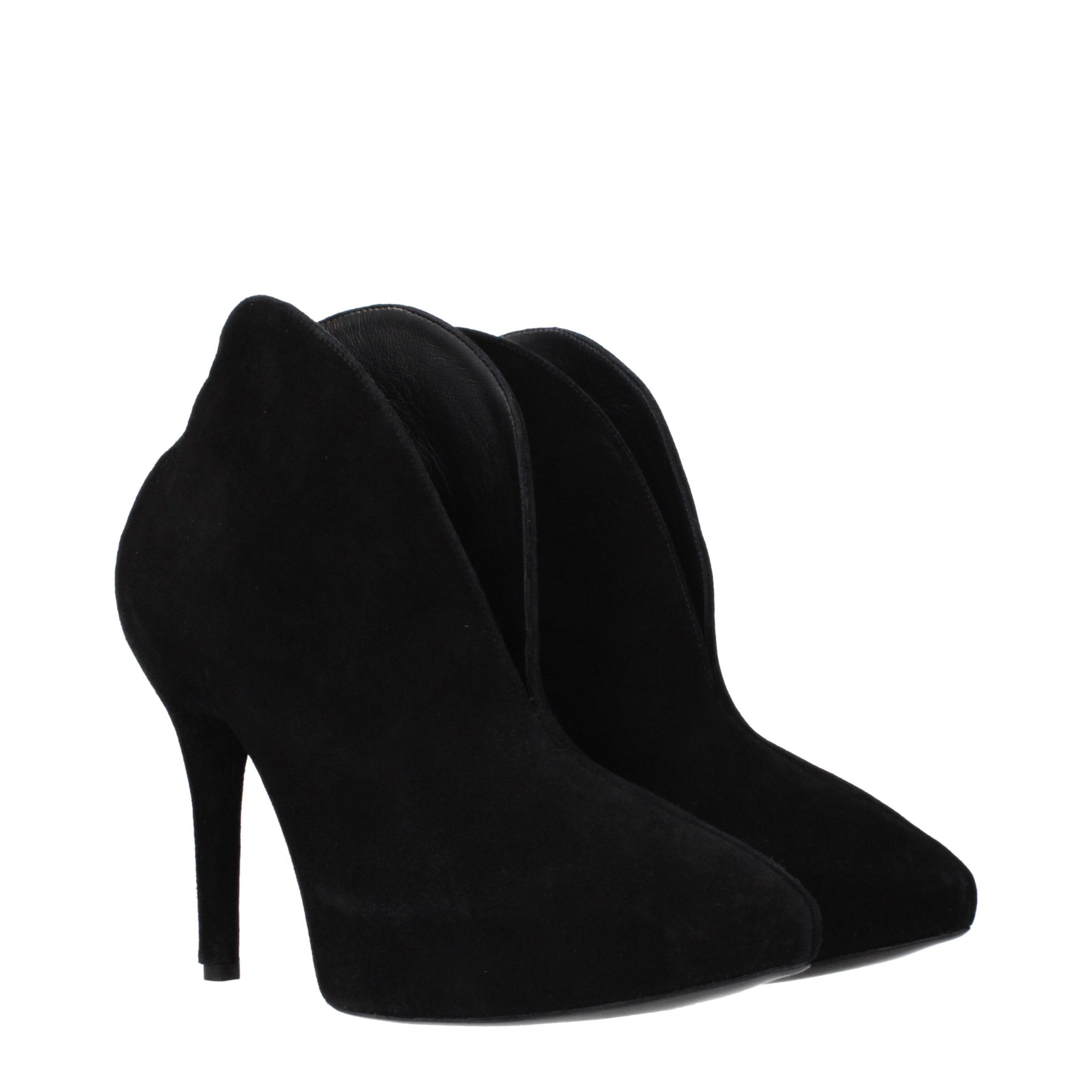 Alaïa Black Leather Ankle Boots | Regal Royce
