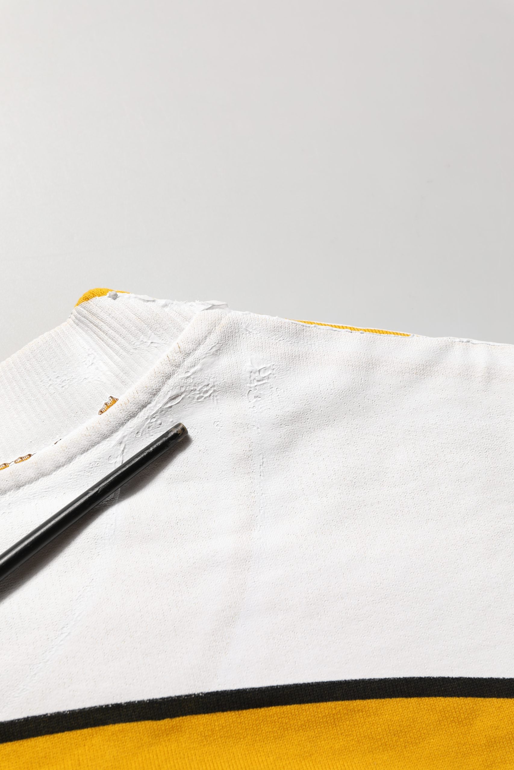 Dolce & Gabbana Yellow Crew Neck Jersey Sweatshirt Sweater | Regal Royce