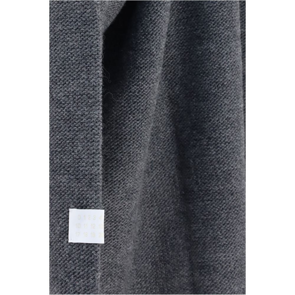 MM6 Gray Marabou Sweatshirt | Regal Royce