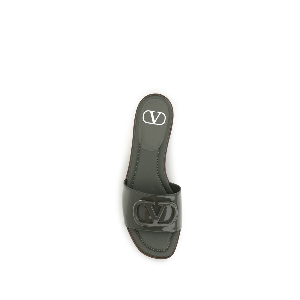 Valentino Garavani Bicolor Calf Leather Bos Taurus Flat Sandals | Regal Royce