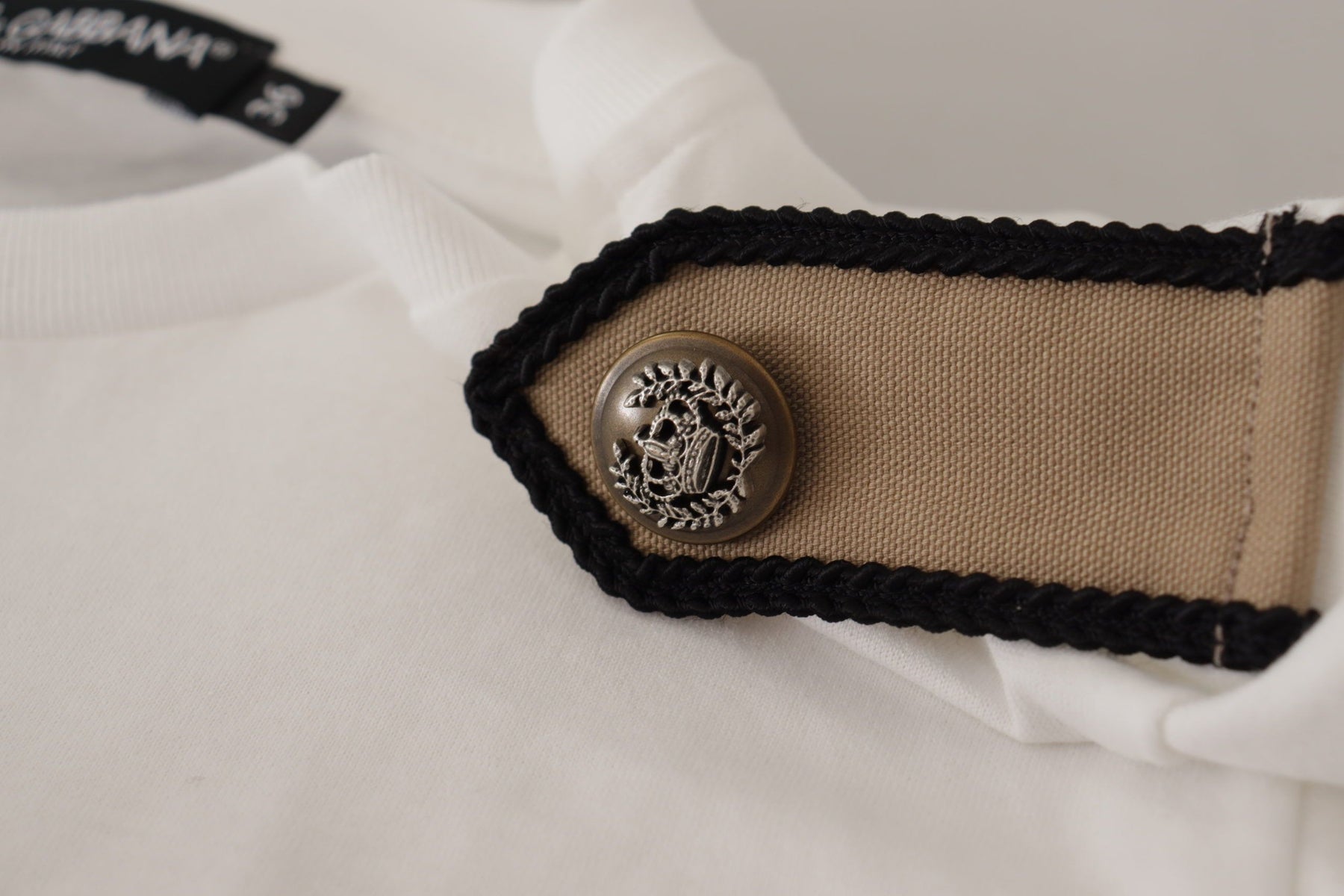 Dolce & Gabbana White Black Roses Crewneck Cotton  T-shirt | Regal Royce