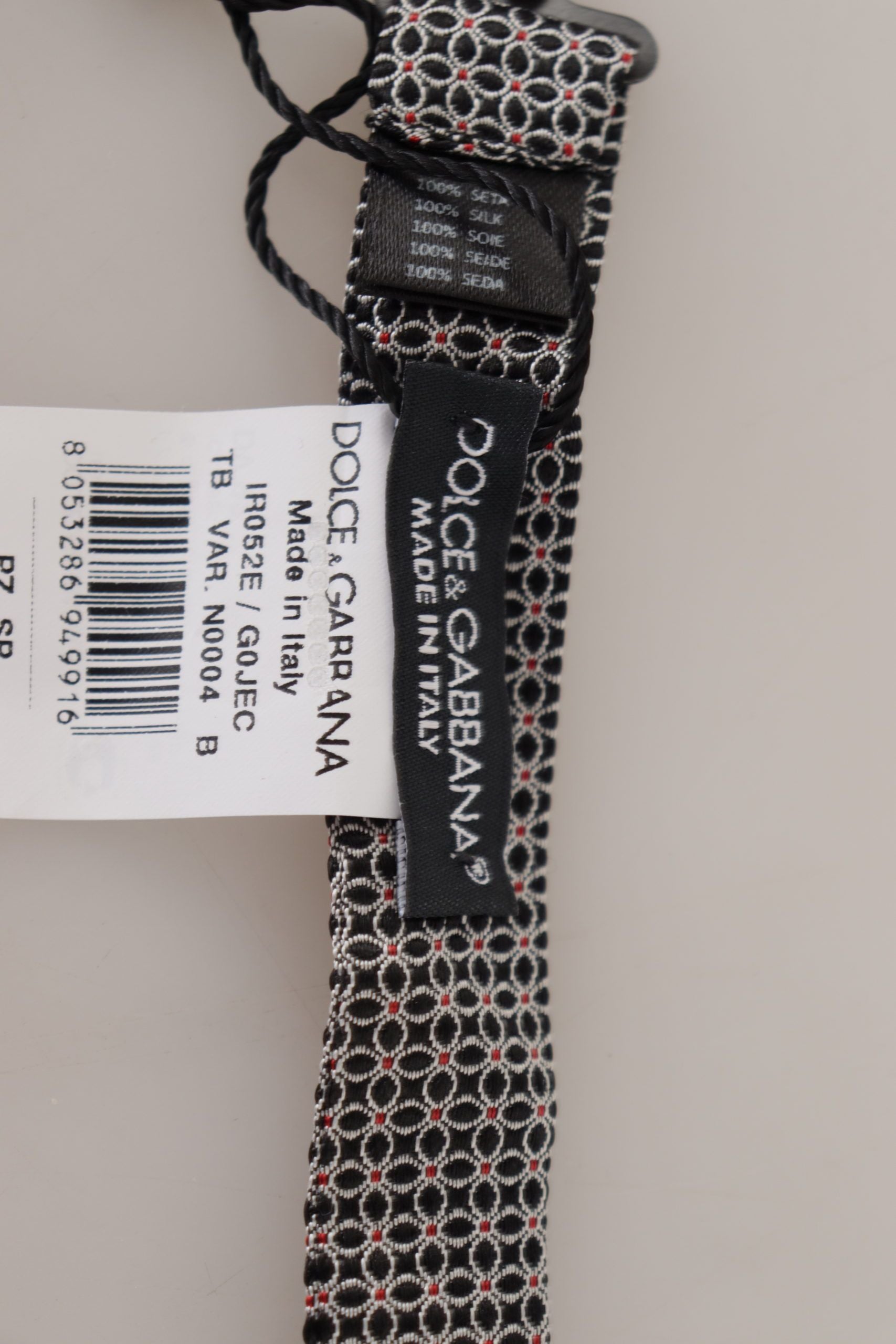 Dolce & Gabbana Black White Flower Pattern Silk Neck Papillon Tie | Regal Royce