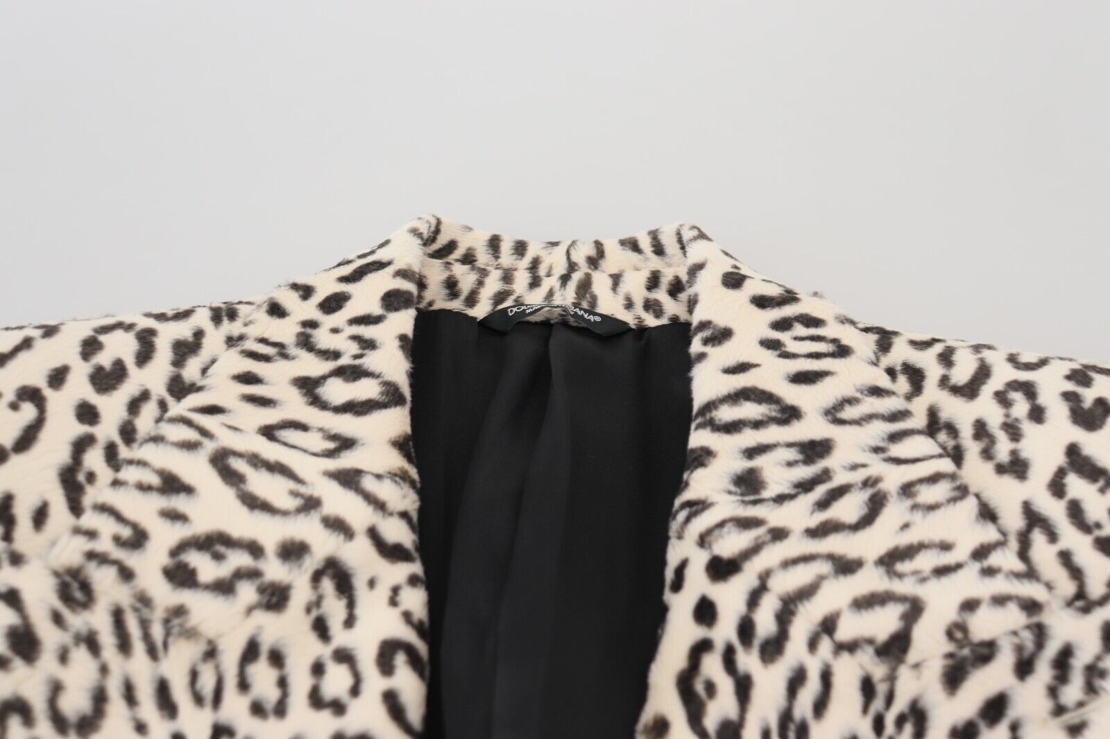 Dolce & Gabbana White Leopard Single Breasted Coat Blazer | Regal Royce