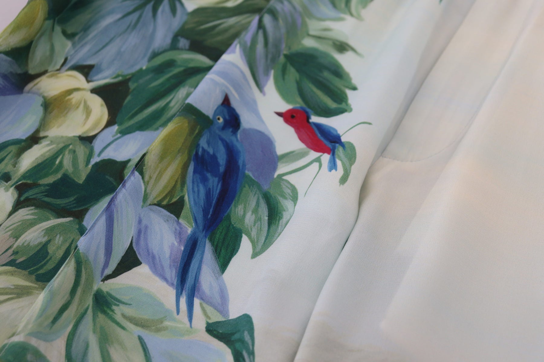 Dolce & Gabbana White Floral Printed Men Jogger Pants | Regal Royce