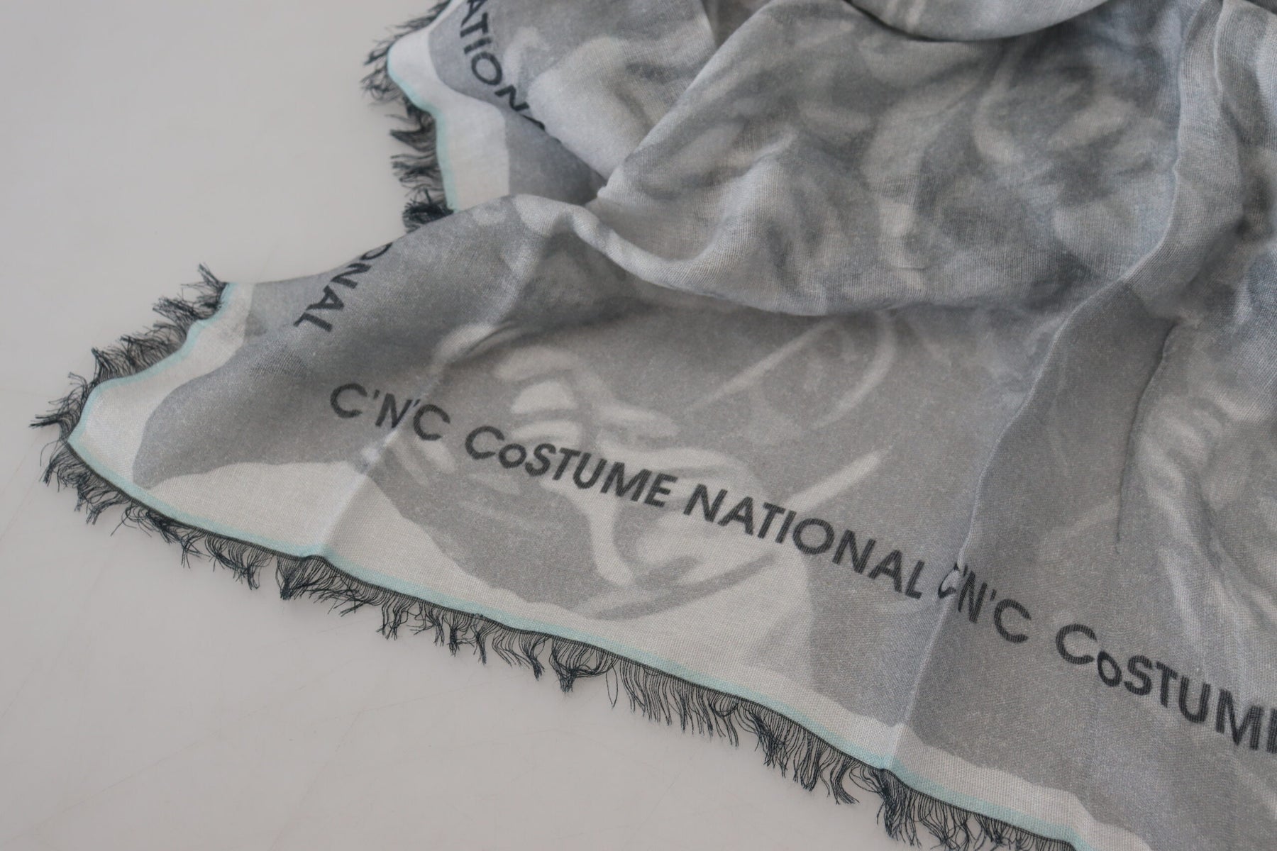 Costume National Gray Print Shawl Foulard Fringes Scarf | Regal Royce