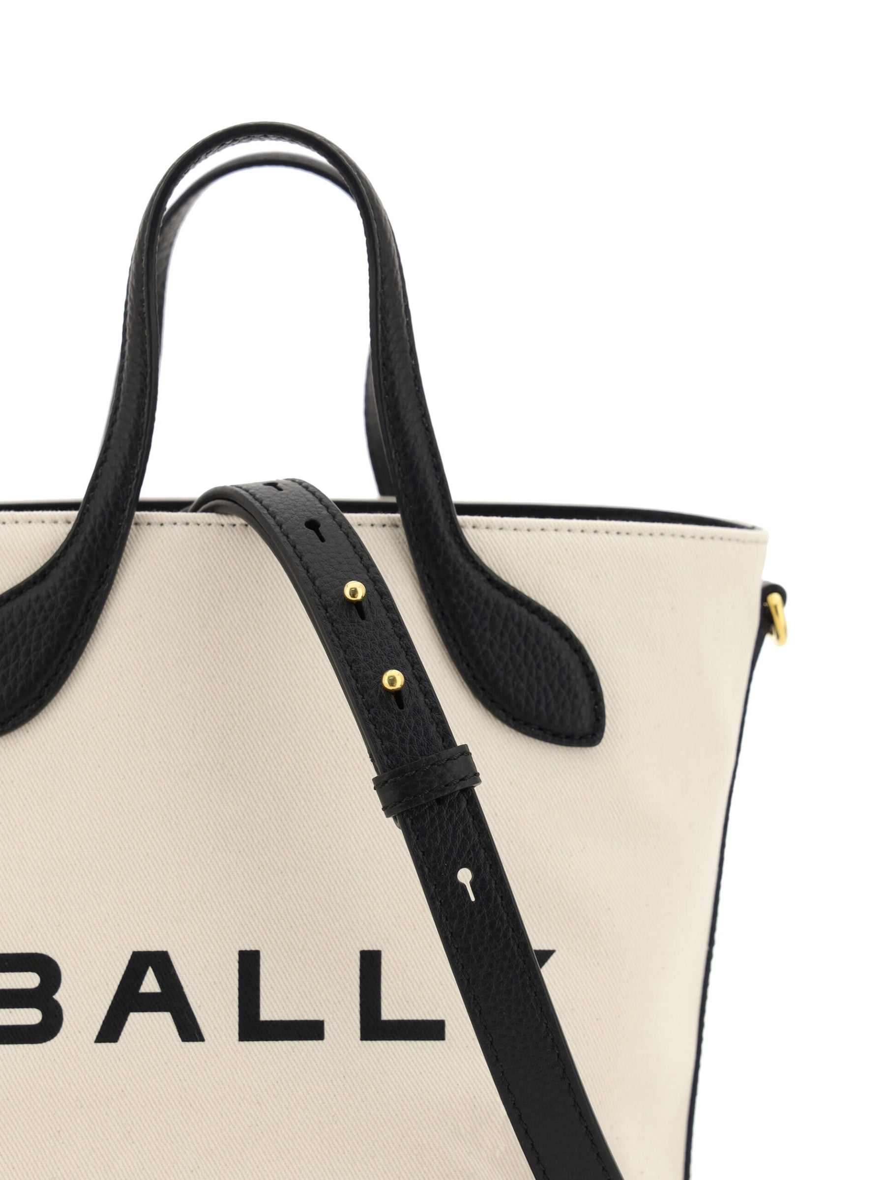 Bally White and Black Leather Bucket Bag | Regal Royce
