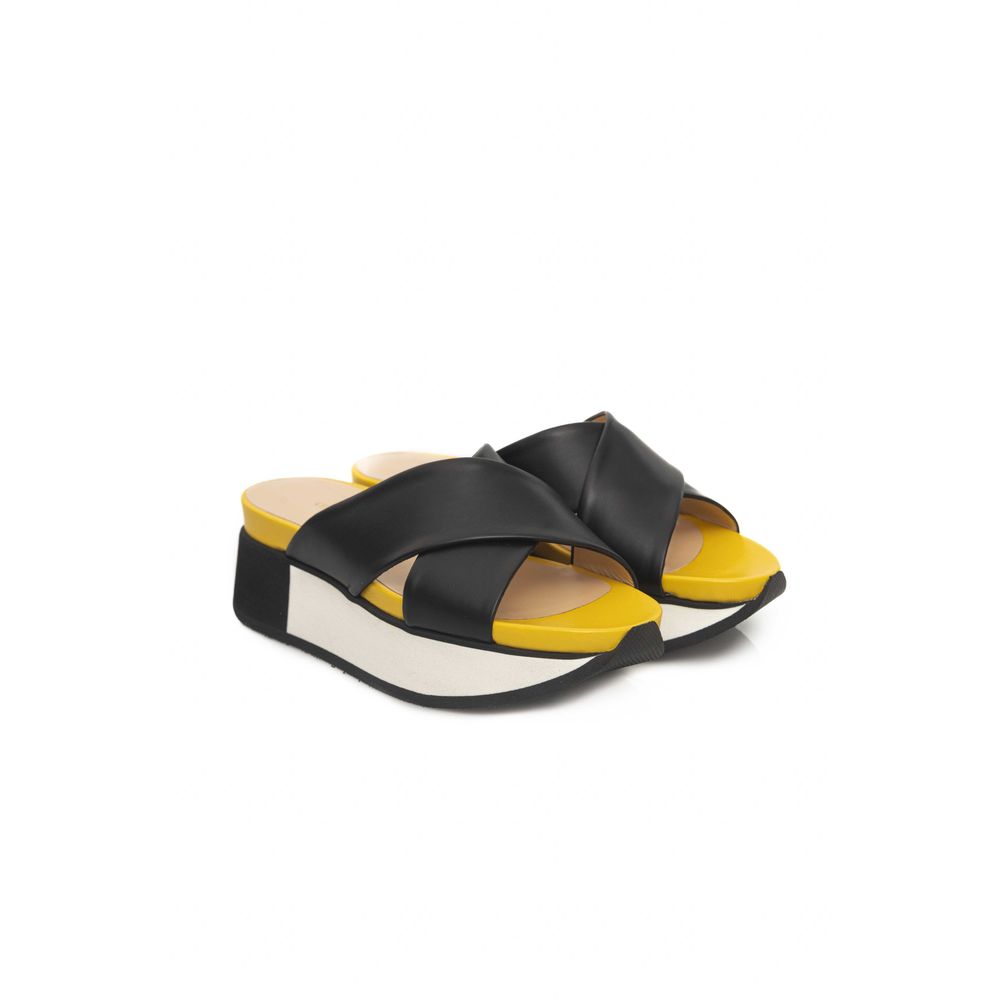 Cerruti 1881 Black Calfskin Women Sandal | Regal Royce