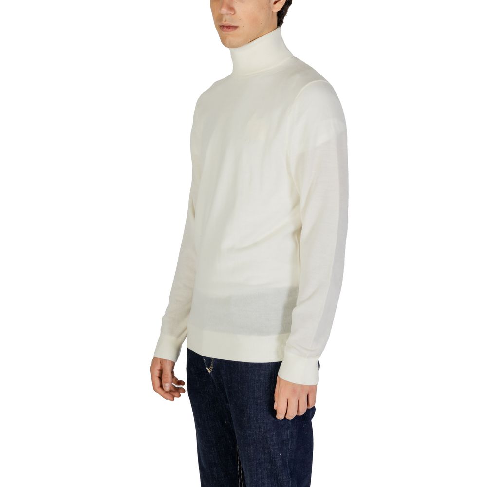Calvin Klein Jeans Cream Wool Turtleneck | Regal Royce