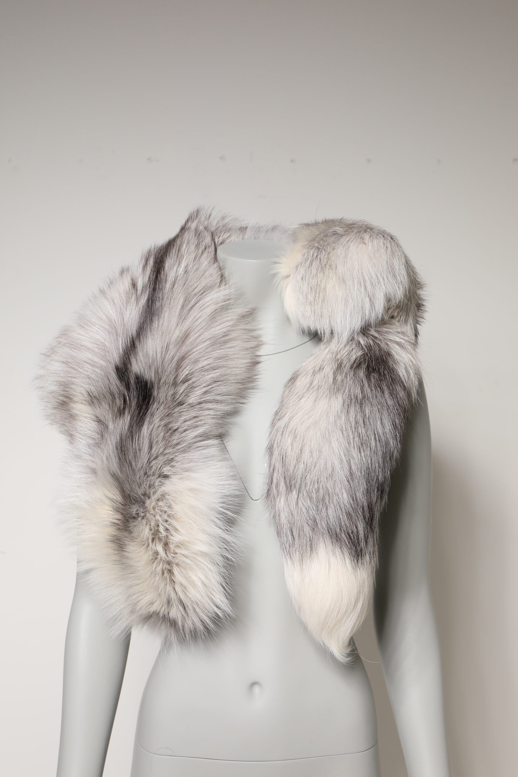 Dolce & Gabbana White Fox Fur Neck Wrap Warmer Winter Scarf | Regal Royce