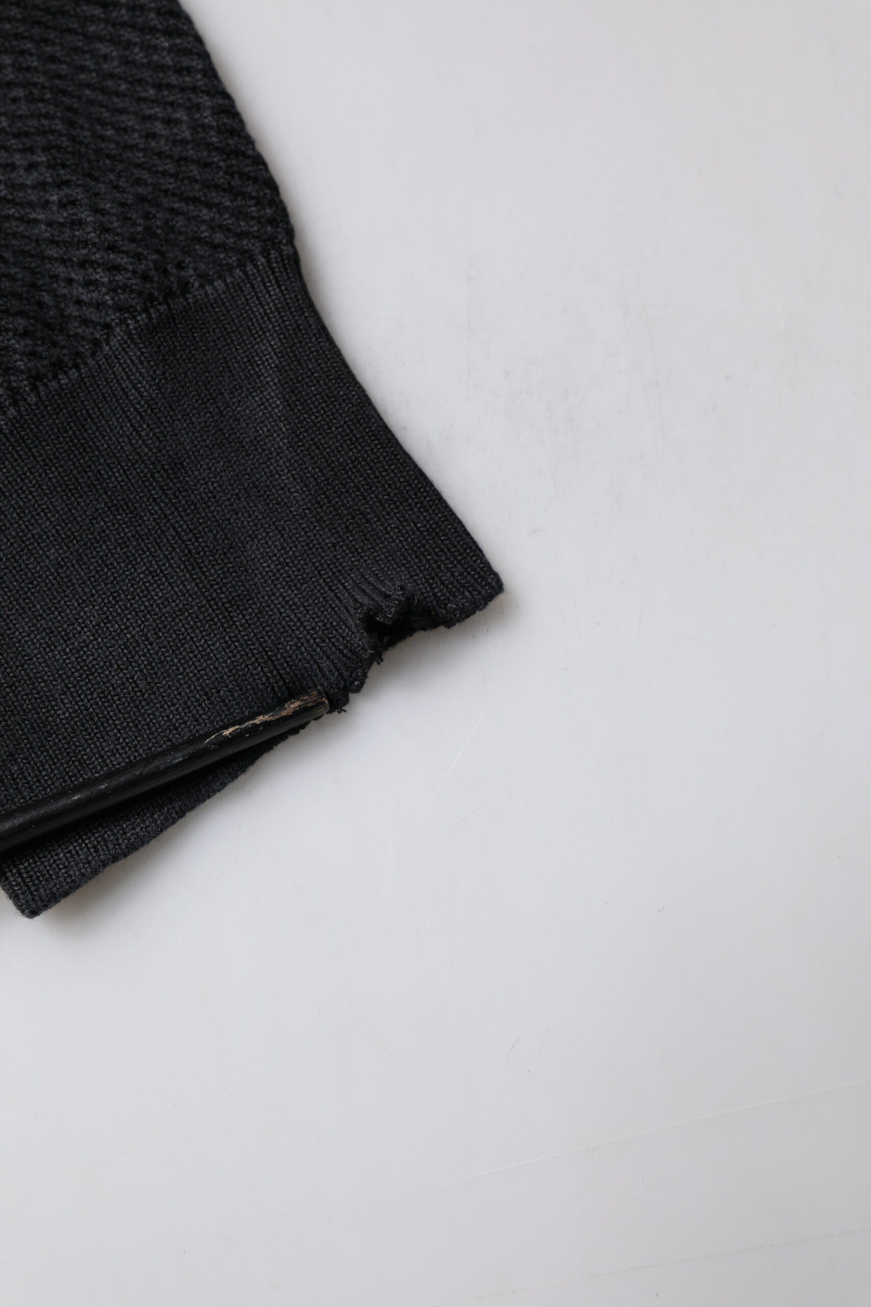 Dolce & Gabbana Black Heraldic Silk Buttoned Pullover Sweater | Regal Royce