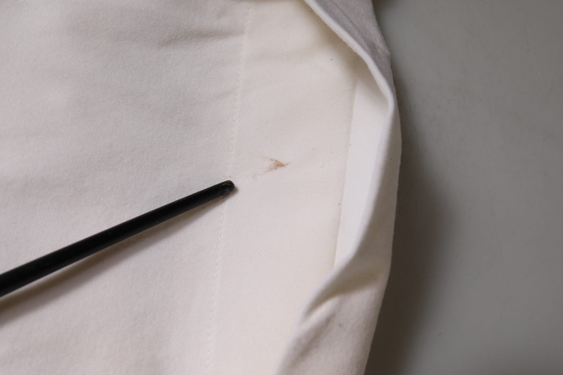 Dolce & Gabbana White Wool Mid Waist Wide Leg Pants | Regal Royce