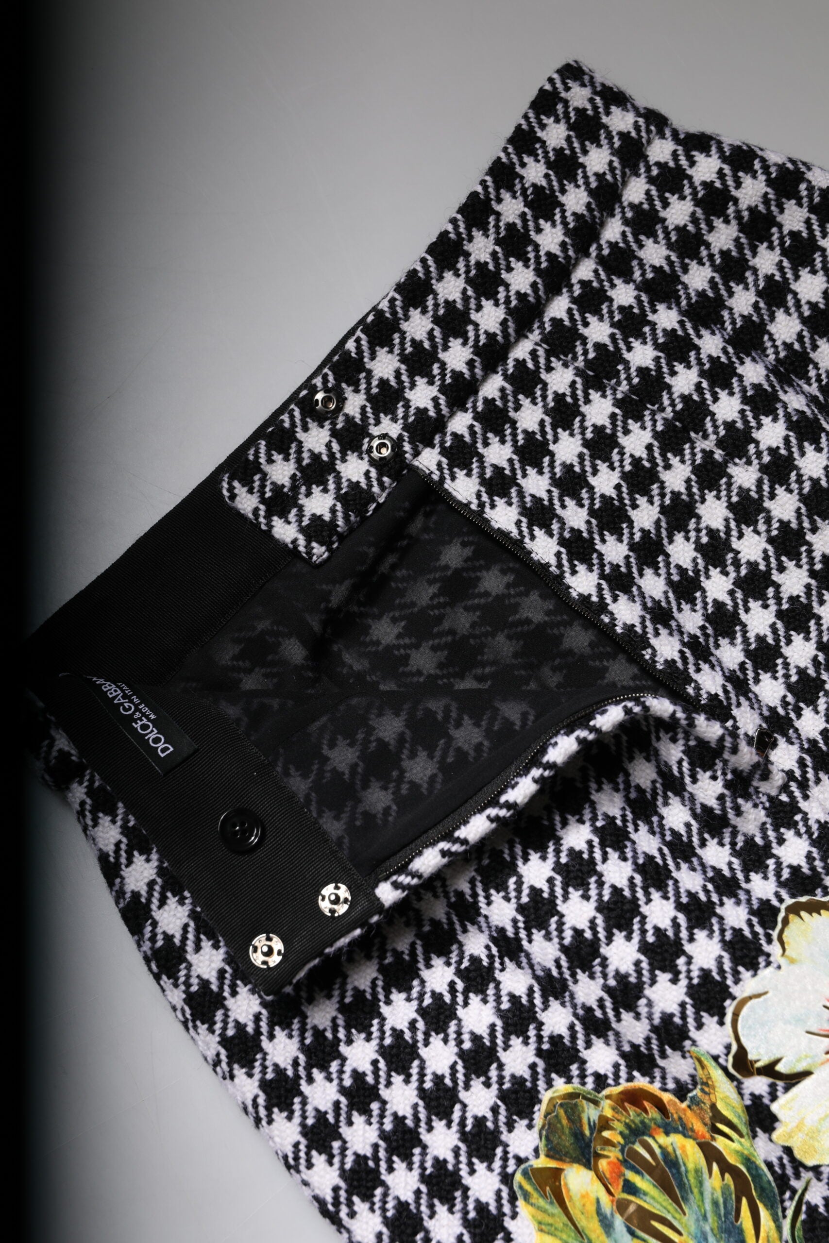 Dolce & Gabbana Multicolor Floral Print High Waist Pencil Cut Skirt | Regal Royce