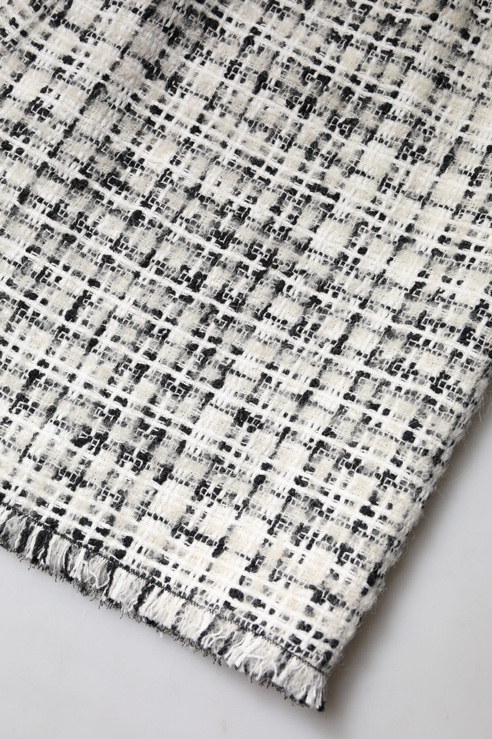 Dolce & Gabbana White Black High Waist Tartan Tweed Mini Skirt | Regal Royce