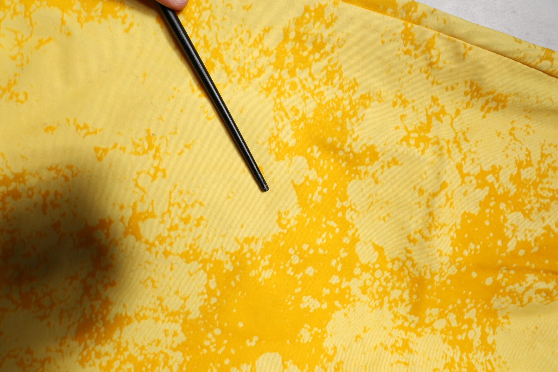 Dolce & Gabbana Yellow Tie Dye Cotton Straight Denim Jeans | Regal Royce