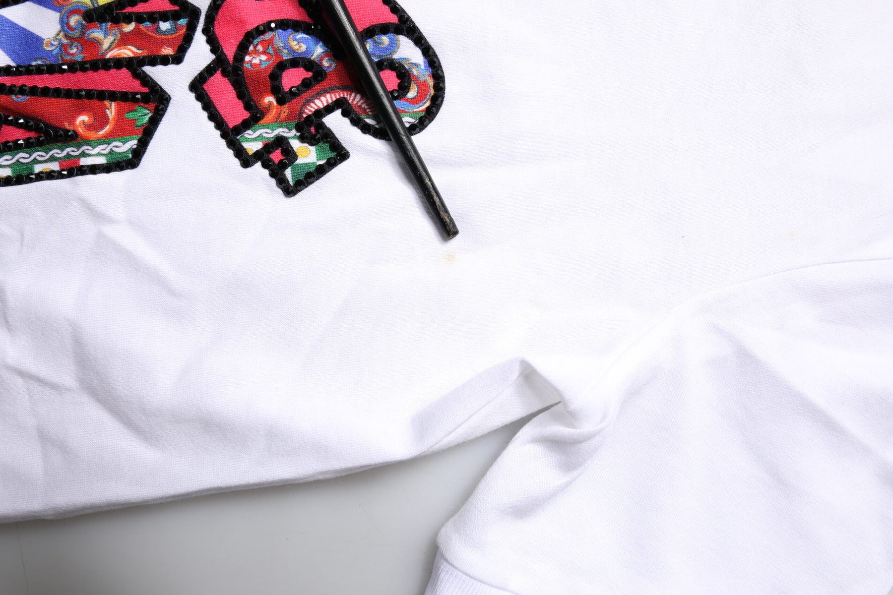 Dolce & Gabbana White Cotton Logo Print Round Neck T-shirt | Regal Royce