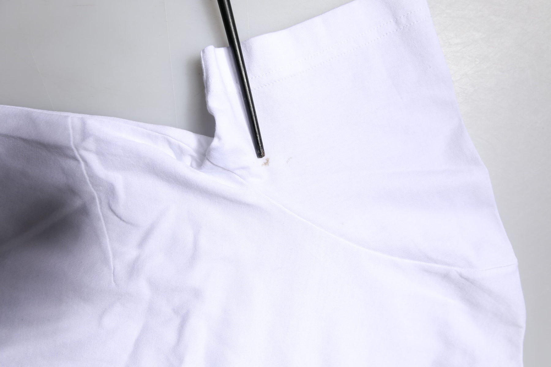 Dolce & Gabbana White Printed Round Neck Top Cotton T-shirt | Regal Royce