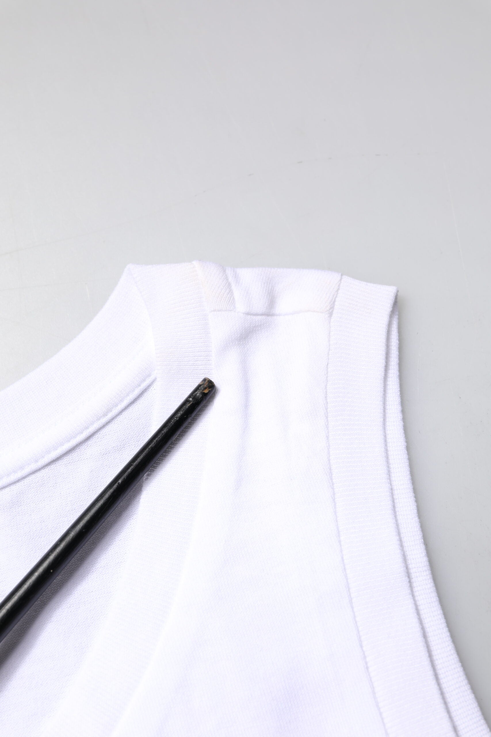 Dolce & Gabbana White Cotton Sleeveless Crew Neck T-shirt | Regal Royce