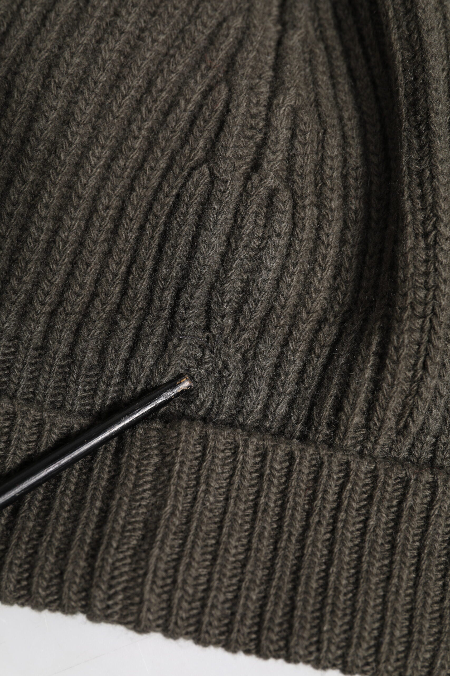 Dolce & Gabbana Green Wool DG Plaque Knitted Winter Beanie Hat | Regal Royce