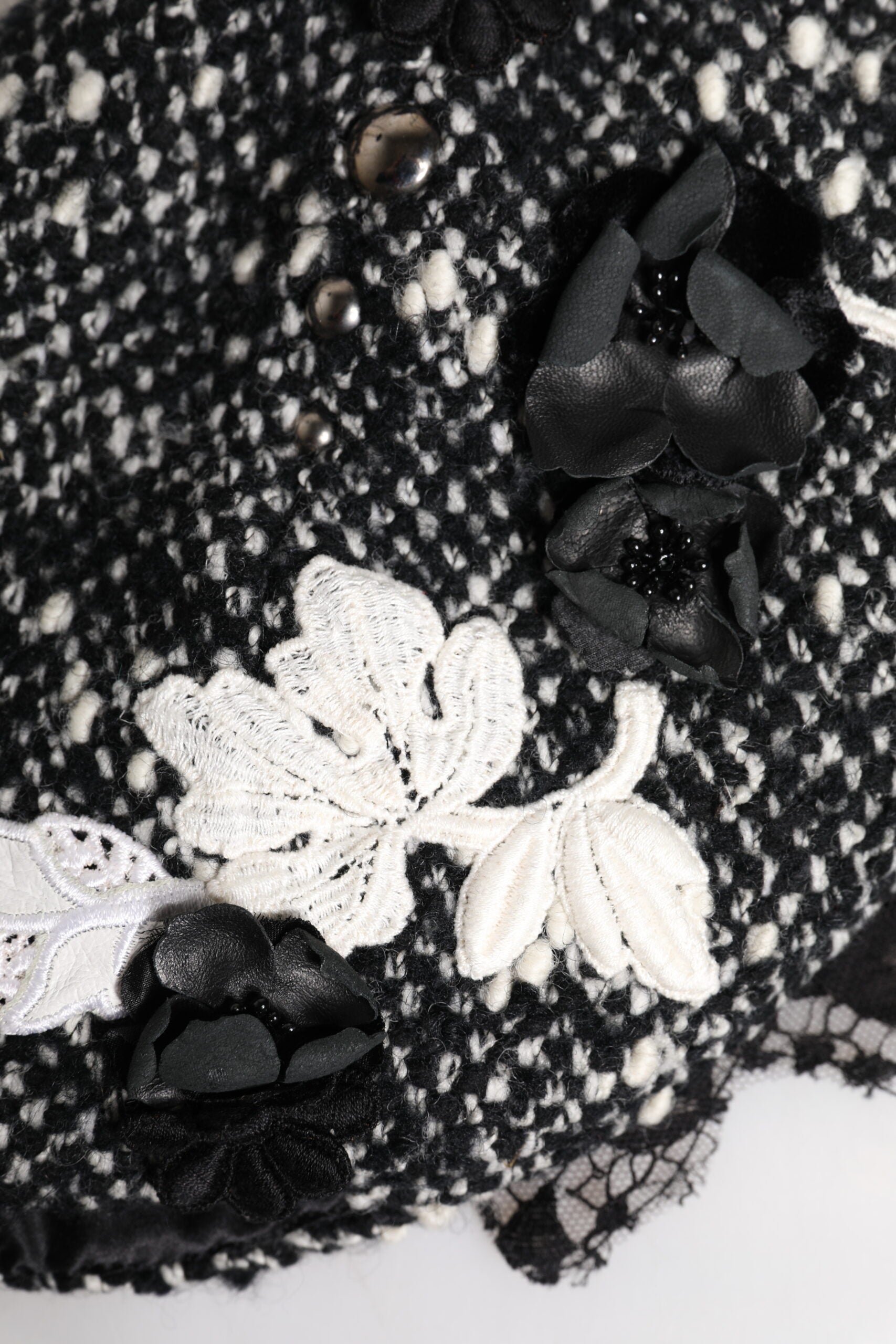 Dolce & Gabbana Black Wool White Floral Embellished Cloche Hat | Regal Royce