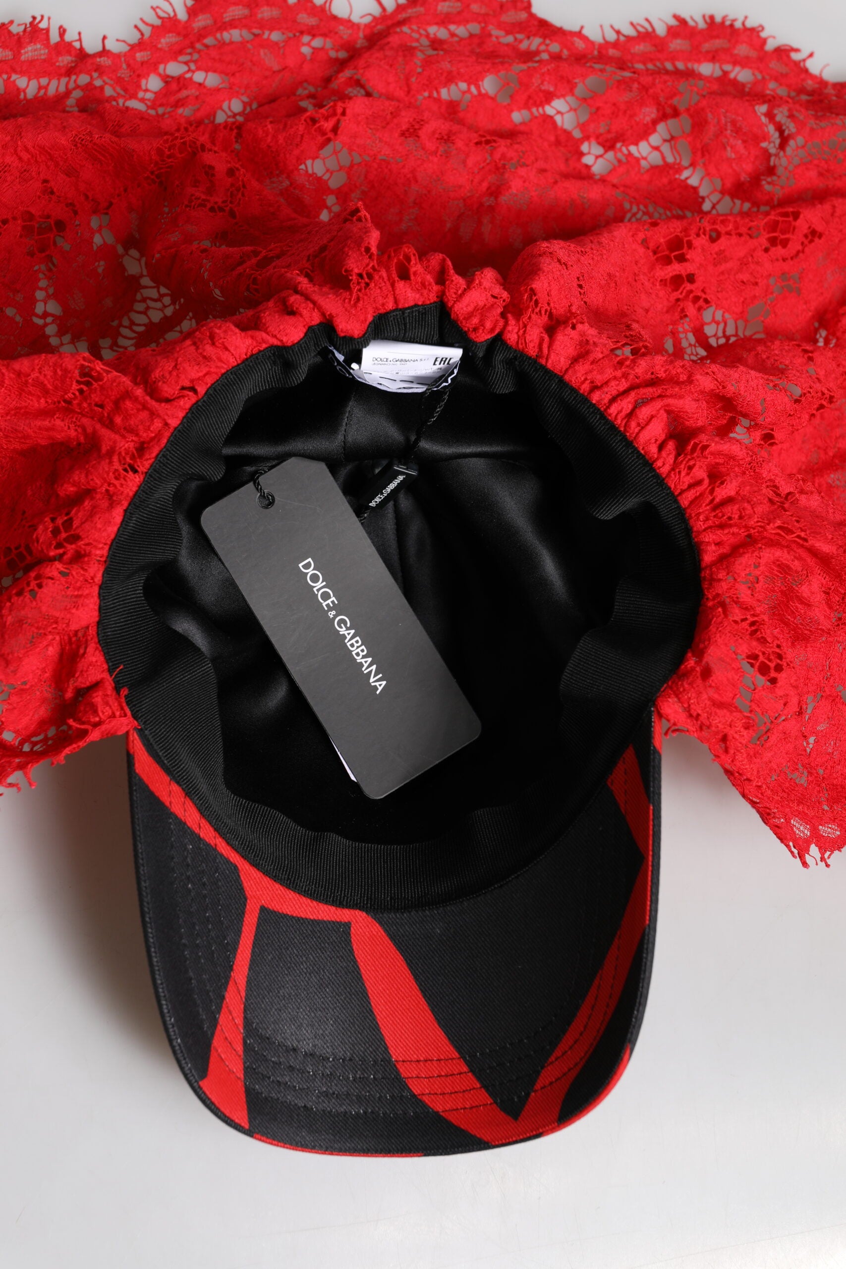 Dolce & Gabbana Red Black Lace Tulle Cotton Baseball Cap | Regal Royce
