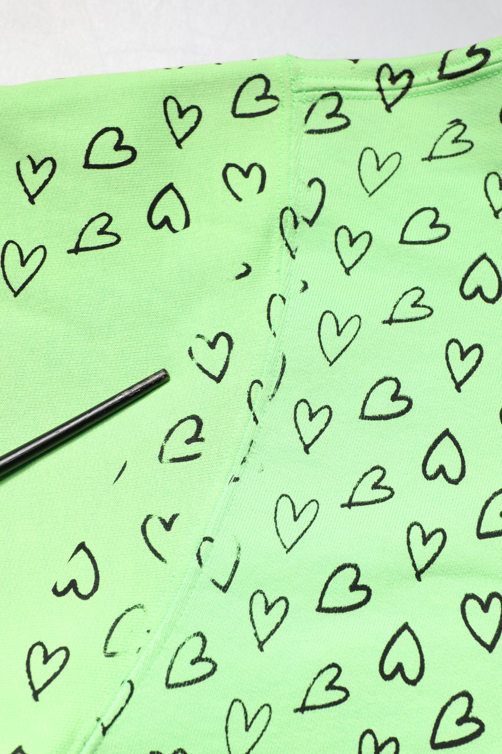 Dolce & Gabbana Green Cotton Logo Heart Print Hooded Sweater | Regal Royce