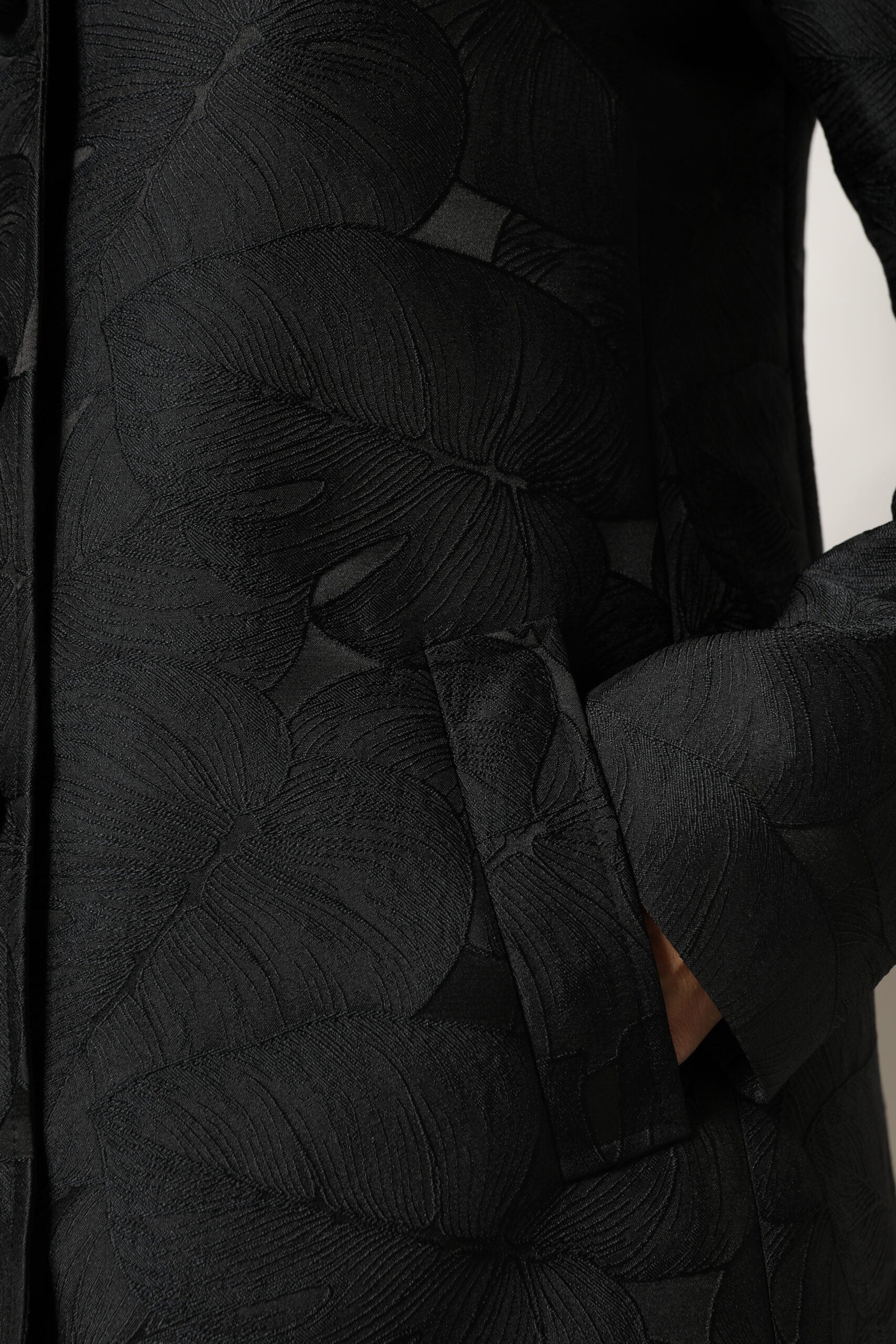 Dolce & Gabbana Black Single Breasted Trench Coat Jacket | Regal Royce